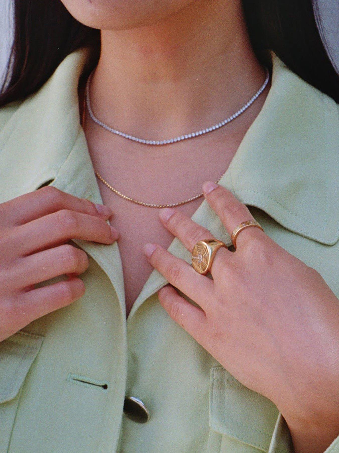 Image 2 of 5 of Seol + Gold Rounded Box Chain 16-18" - Gold