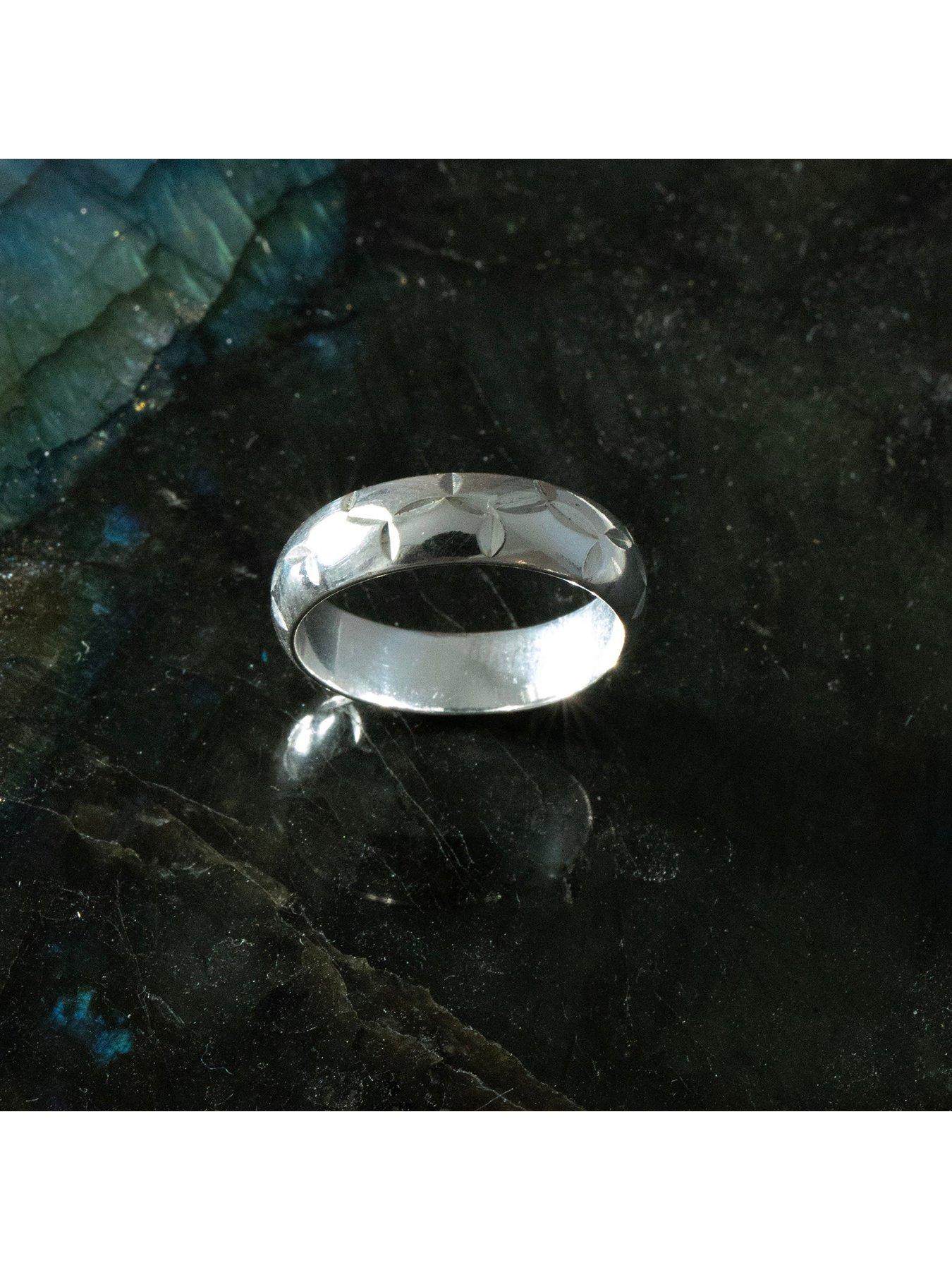 Image 4 of 5 of Seol + Gold Diamond Cut Band Ring
