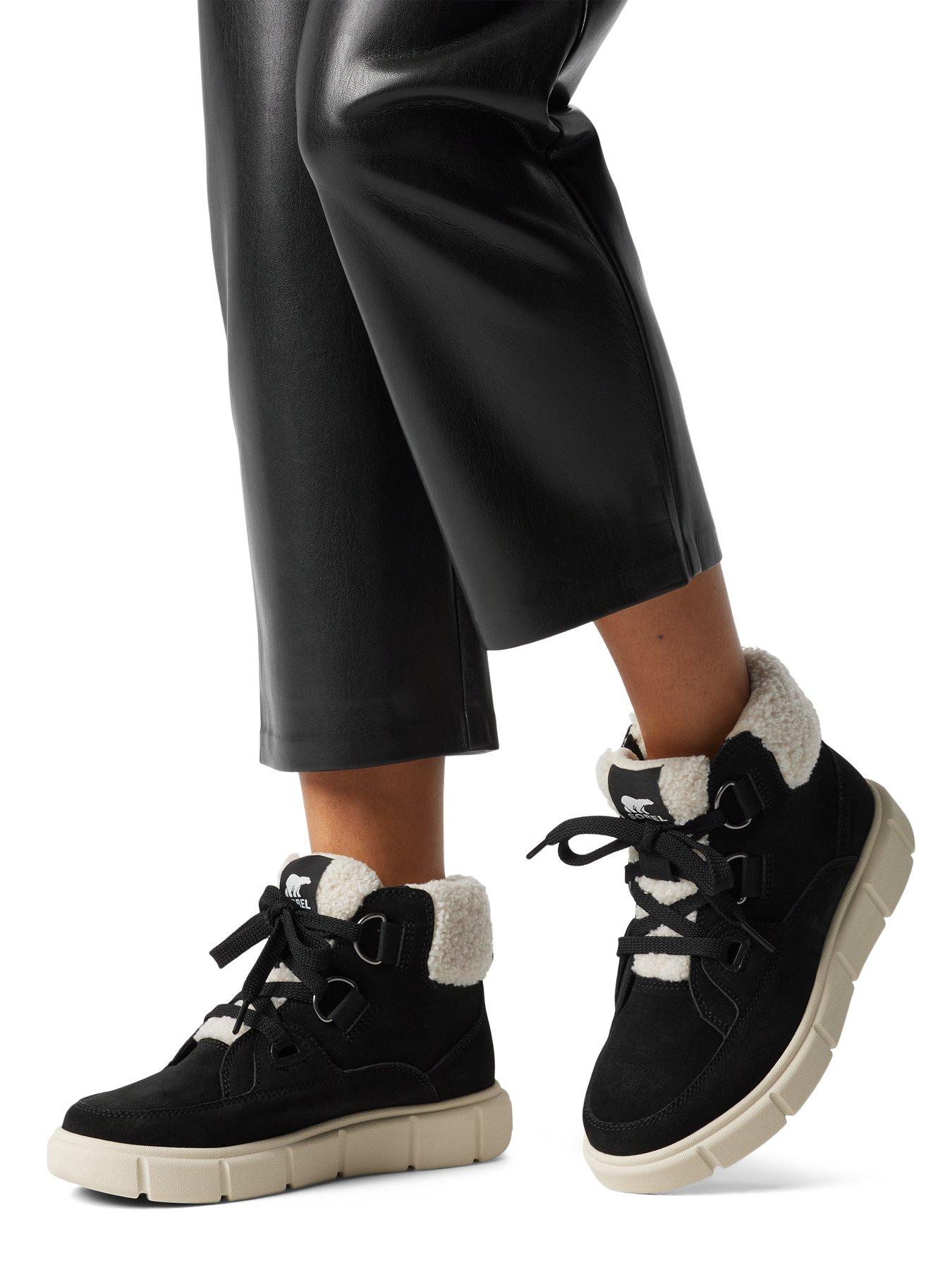 SOREL Womens Explorer Nw Lace Waterproof Boots- Black Very