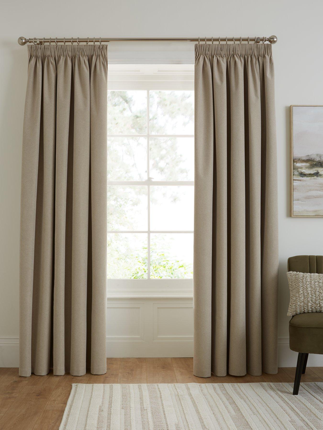 Very Home Texas Blackout Pleated Curtains