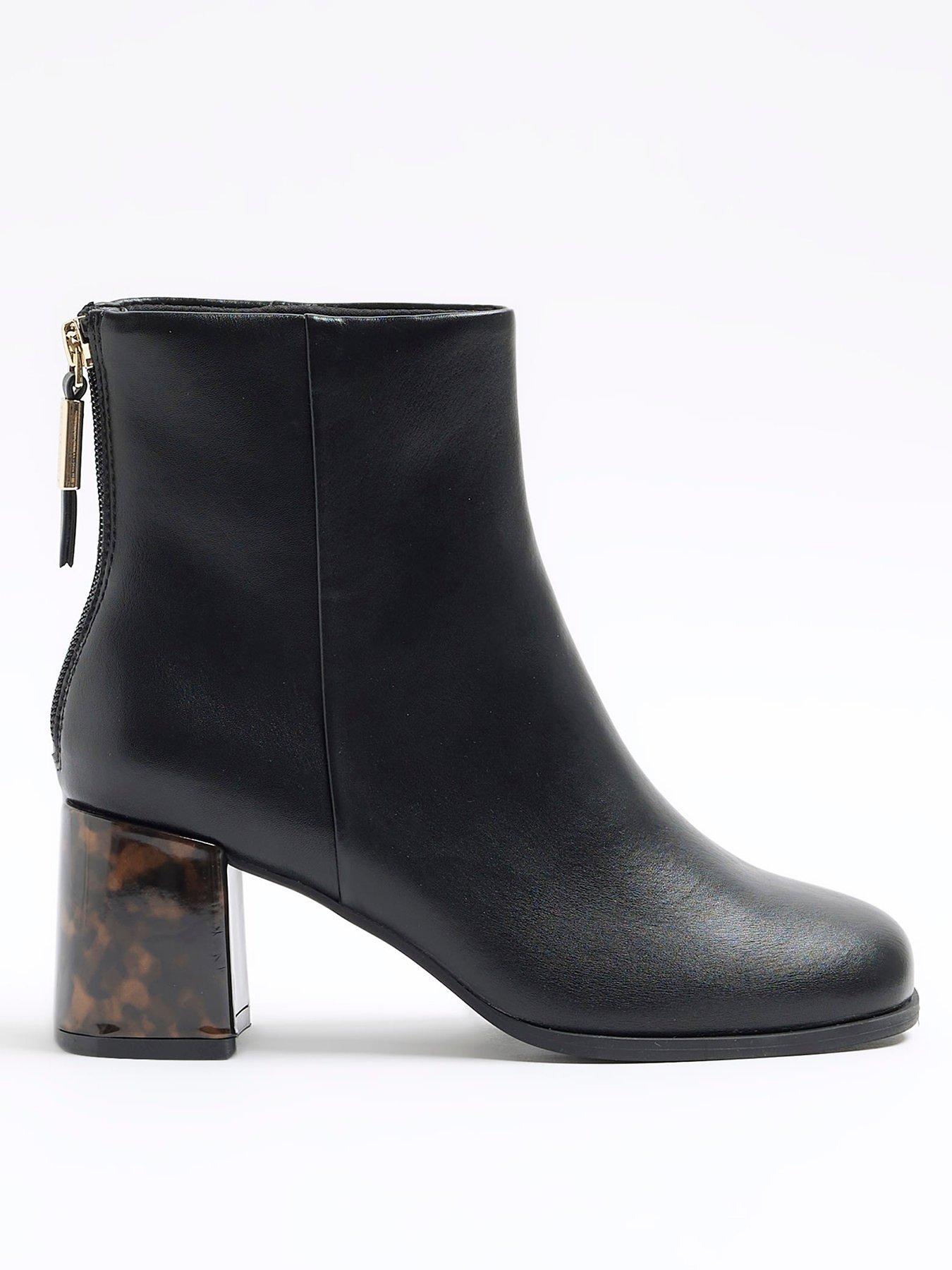 Wide fit boots river island hotsell