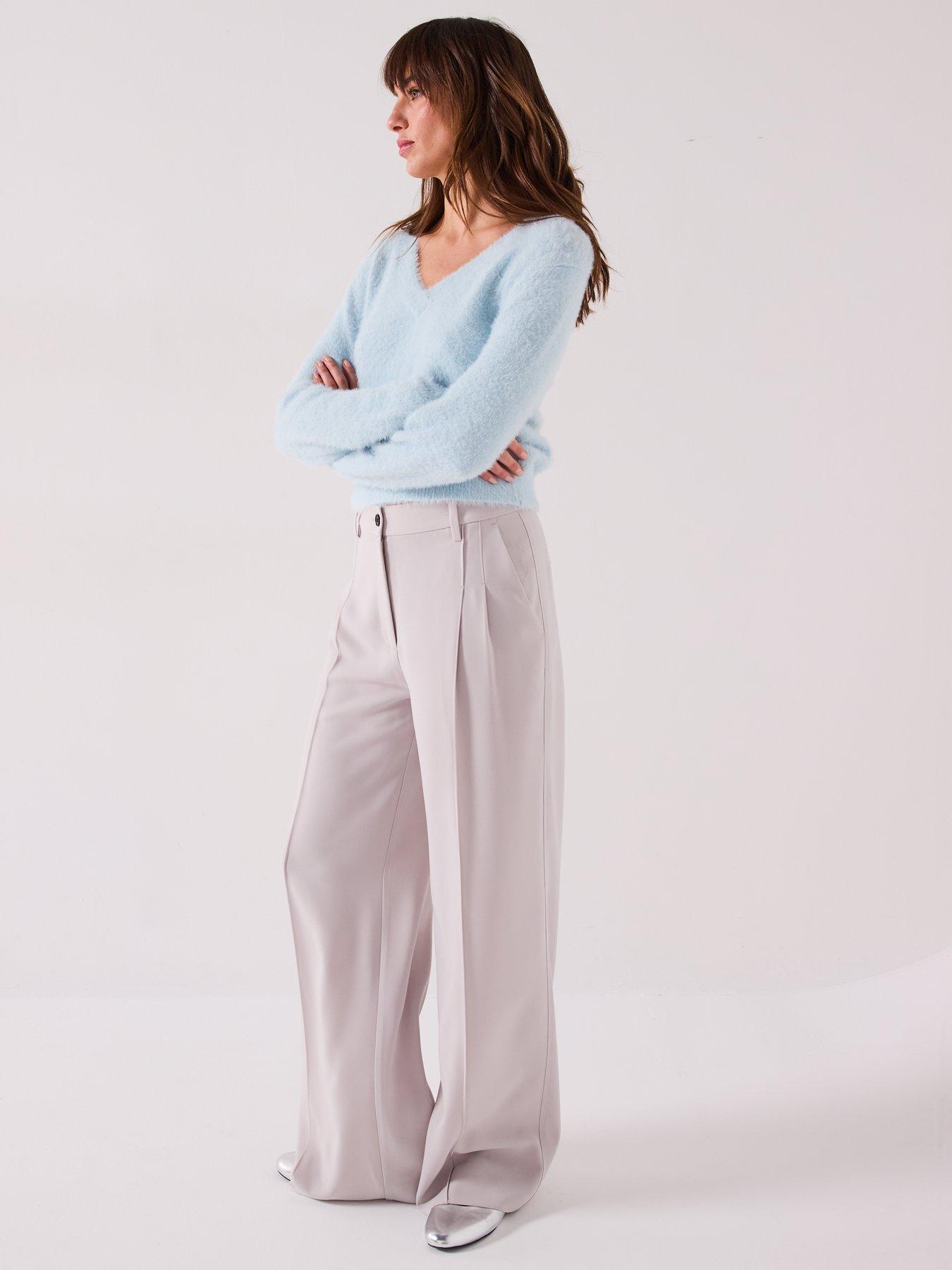 Image 3 of 6 of V by Very Fluffy V Neck Short Jumper - Blue