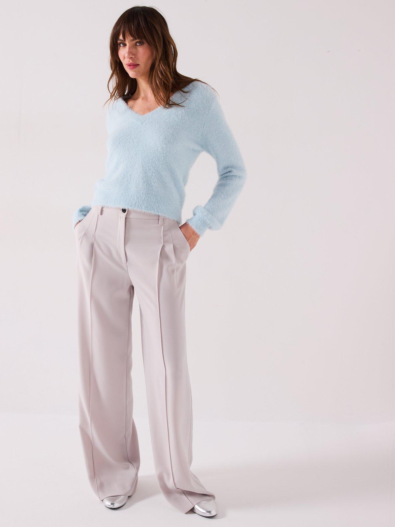 Image 5 of 6 of V by Very Fluffy V Neck Short Jumper - Blue