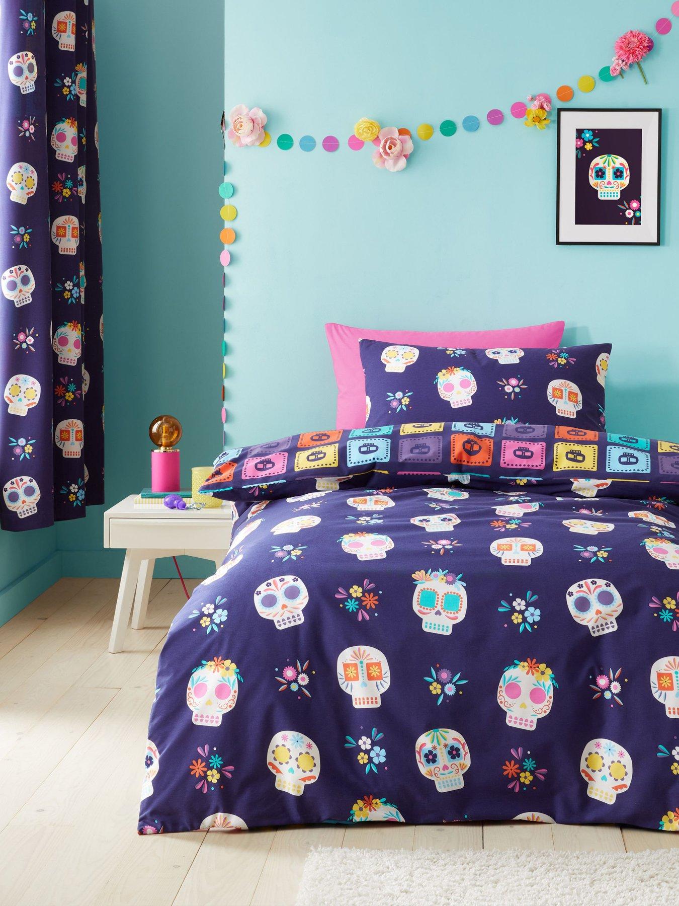 Product photograph of Catherine Lansfield Sugar Skull Fiesta Duvet Set- Single from very.co.uk