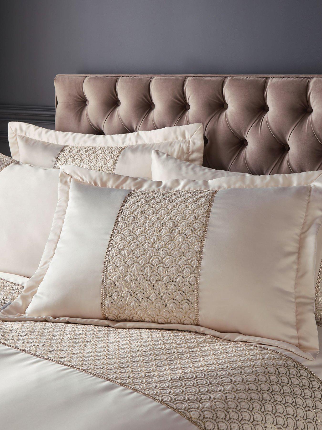 Catherine Lansfield Deco Sequin Quilted Pillowsham Pair in Champagne