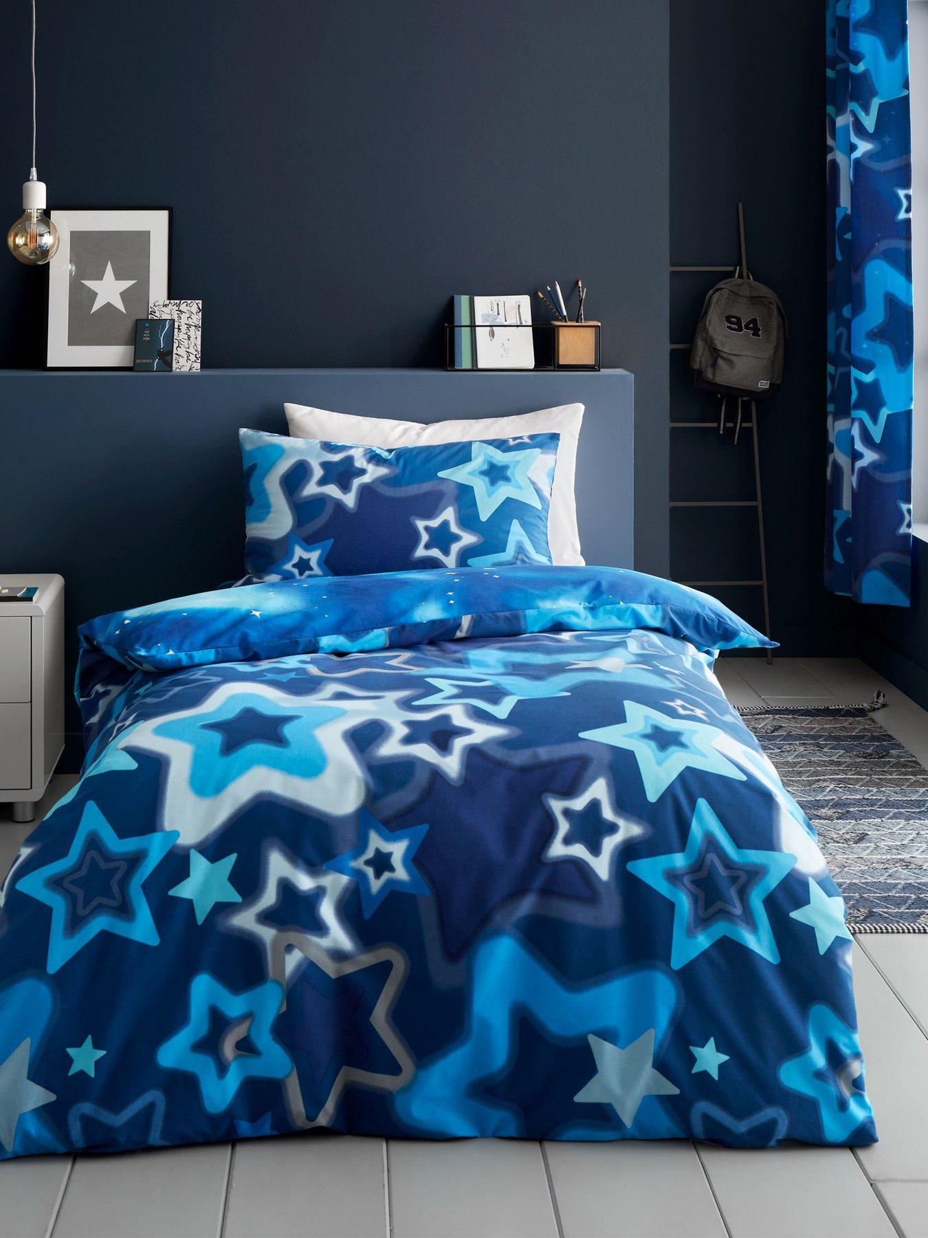 Product photograph of Catherine Lansfield Ombre Stars Reversible Duvet Cover Set from very.co.uk