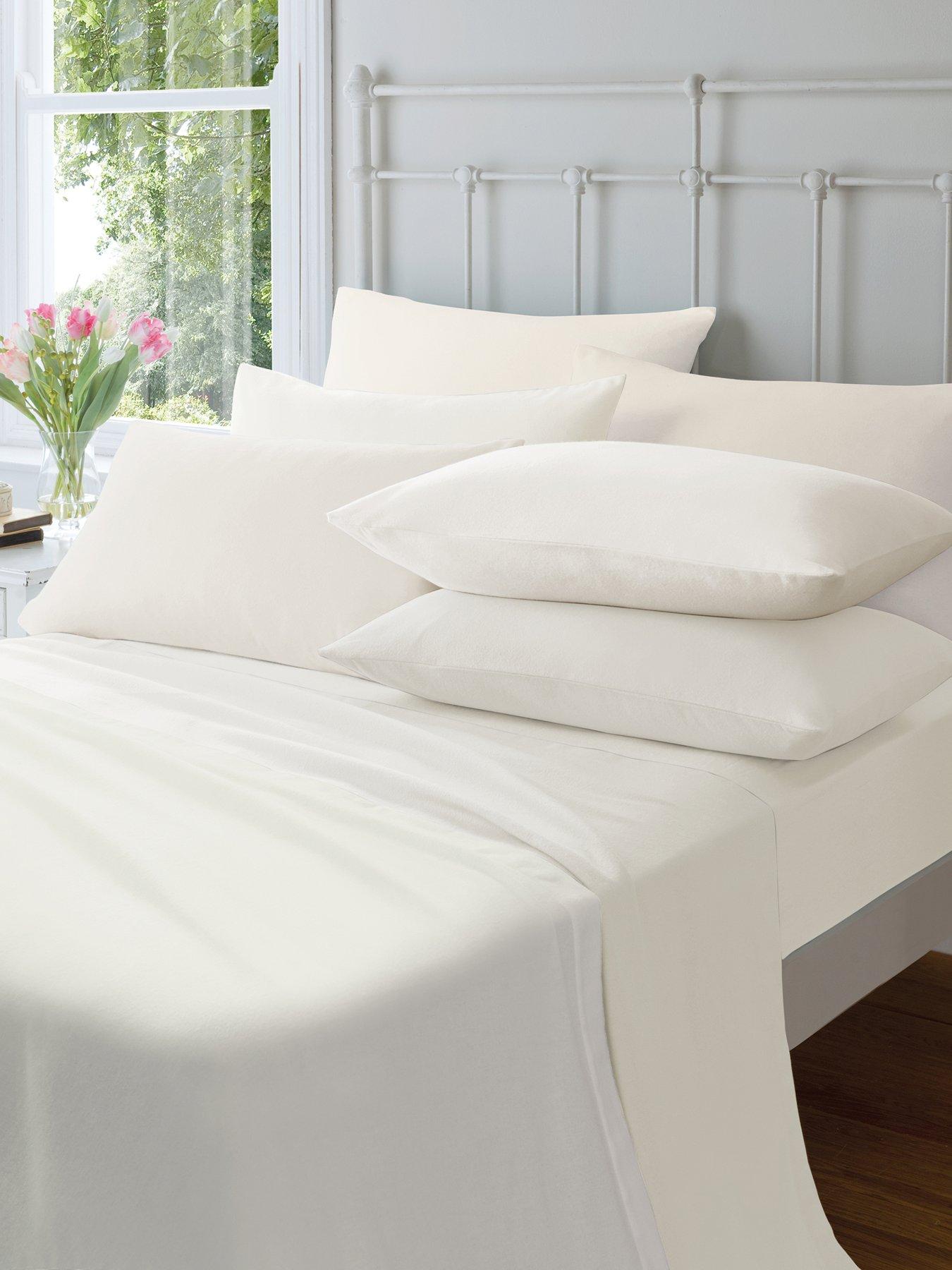 undefined Brushed 100% Cotton Sheet and Pillow Case Pack