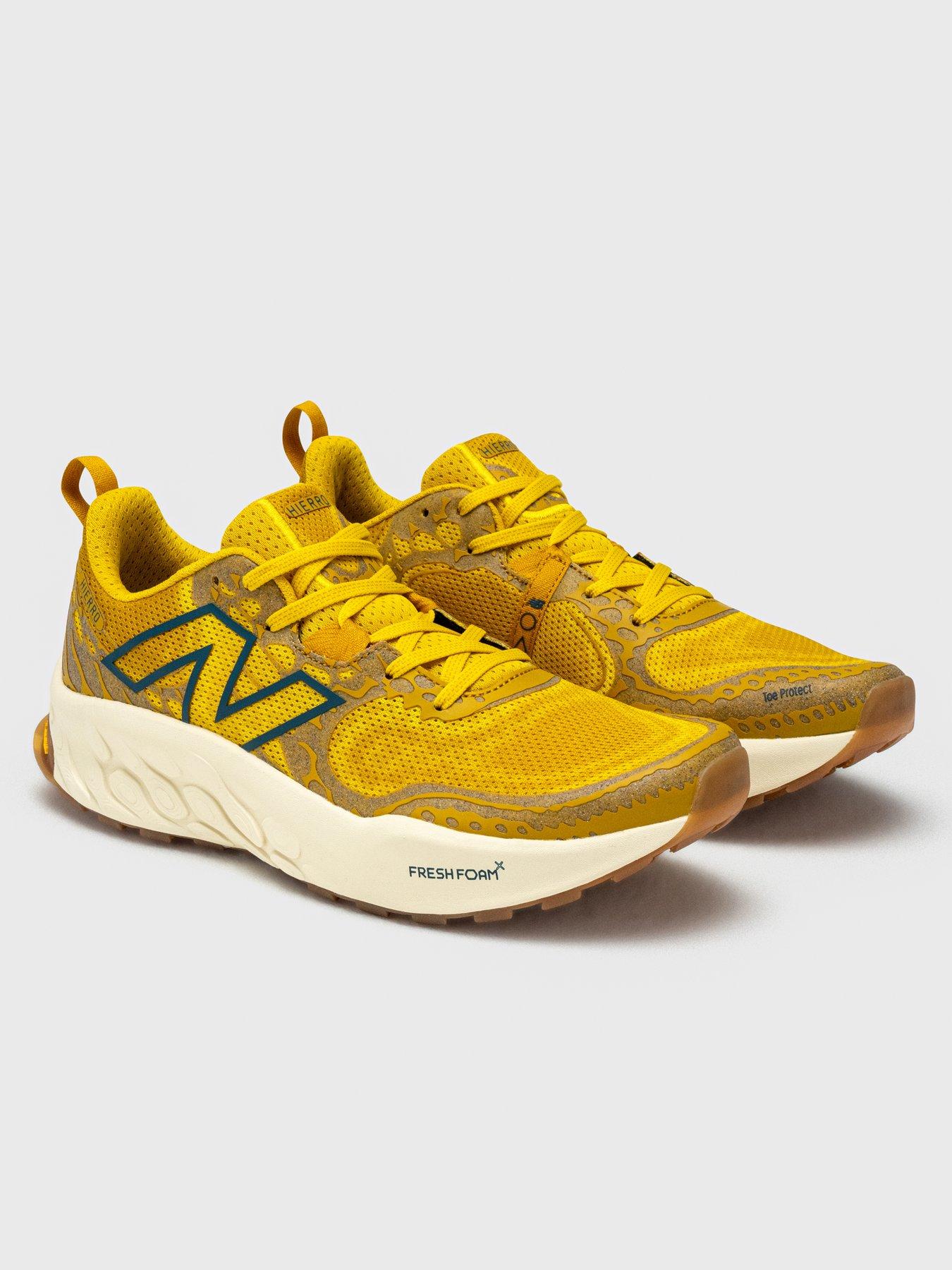 New Balance Mens Trail Running Fresh Foam X Hierro V8 Trainers