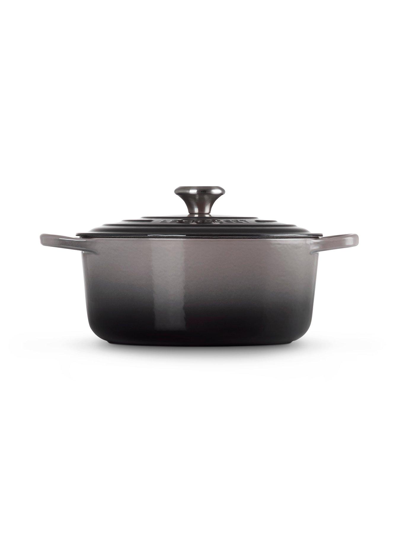 Image 3 of 7 of Le Creuset Cast Iron Round 26 cm Casserole in Grey