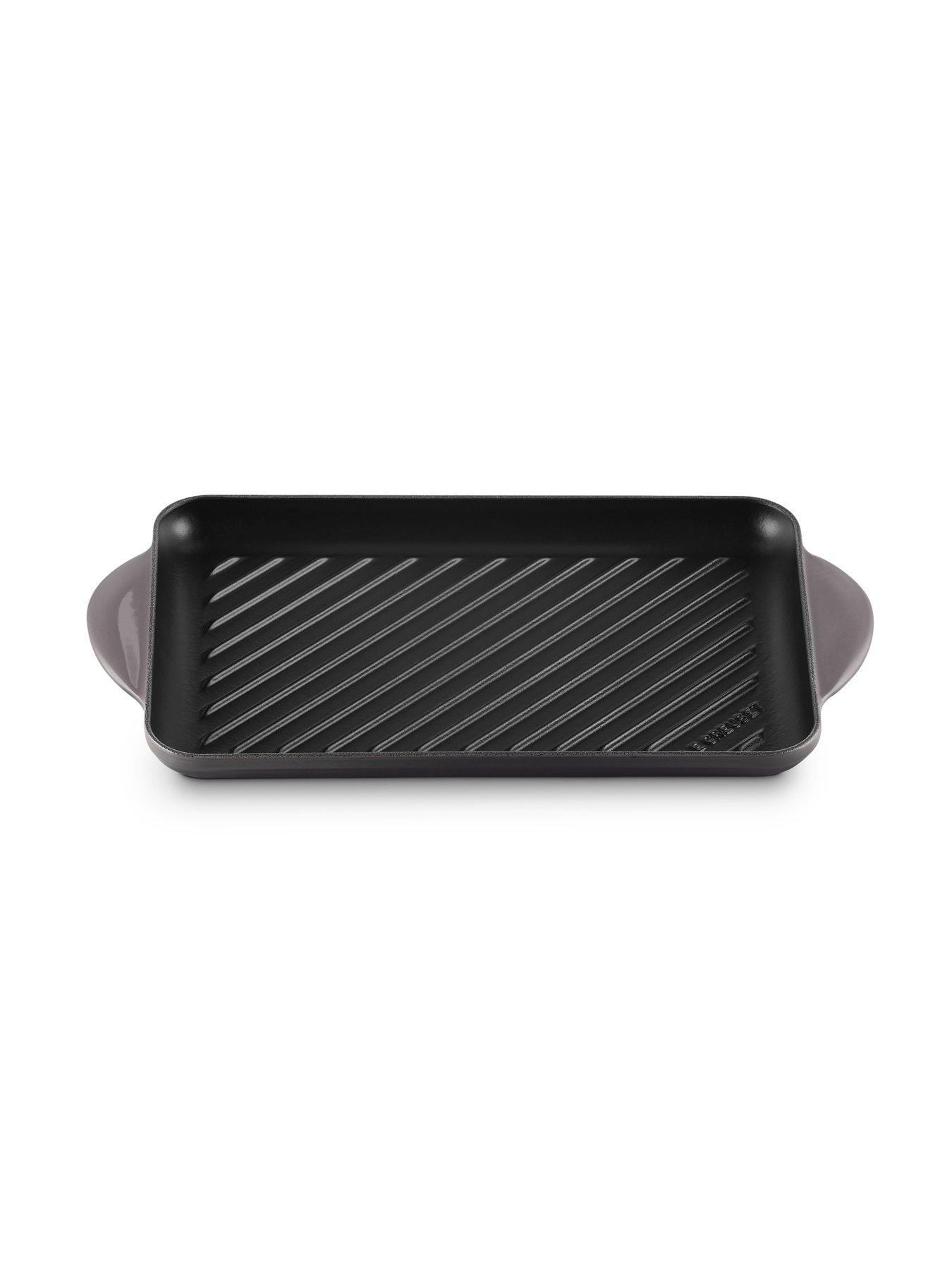 Le Creuset Cast Iron 32 cm Rectangular Grill in Volcanic