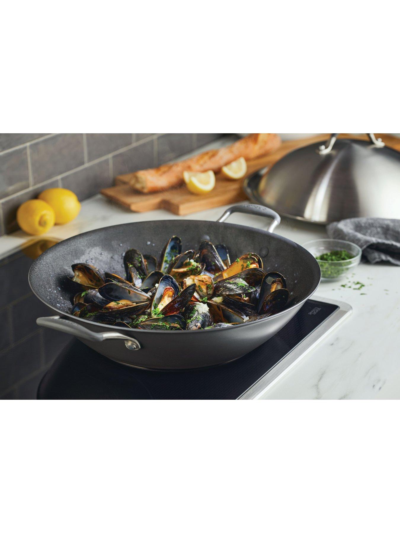 undefined ScratchDefence A1 36 cm Wok with Stainless Steel Lid – 36 cm