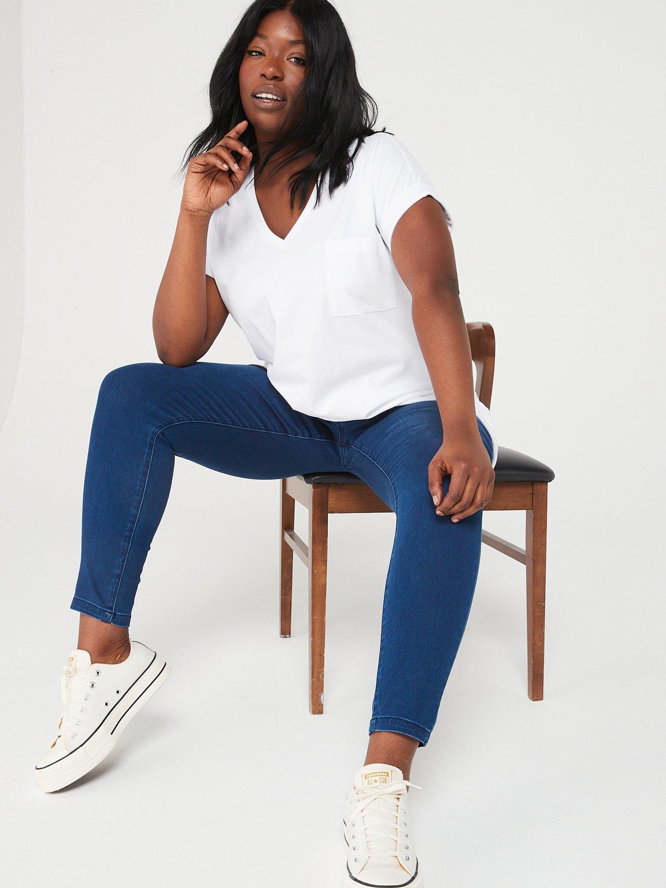 Image 6 of 6 of V by Very Curve V Neck Pocket Tee