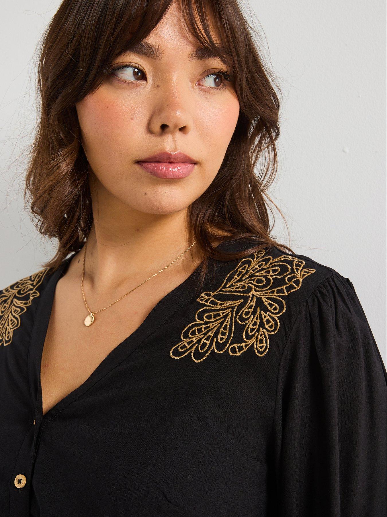 Image 4 of 6 of V by Very Curve Contrast Embroidered Button Through Shirt - Black