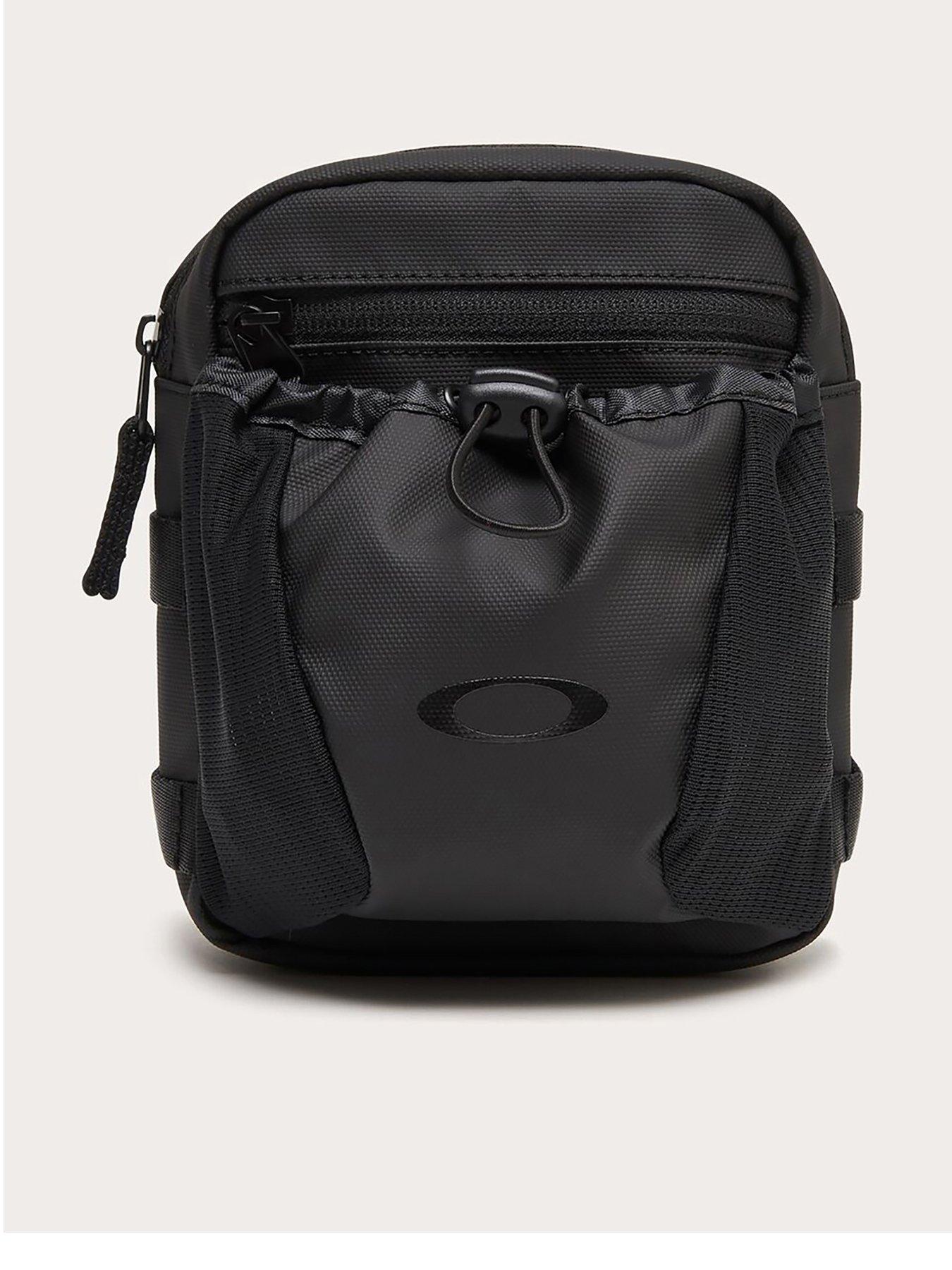 Oakley mens sling bag online