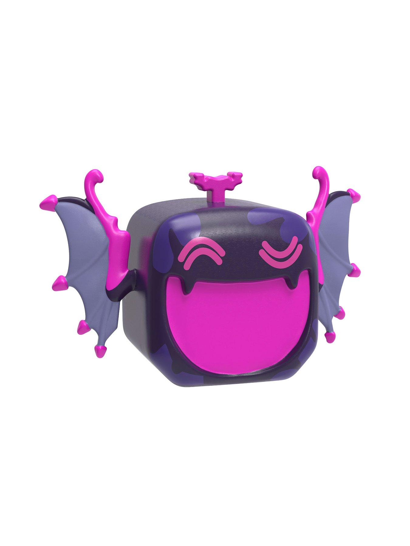 Image 3 of 8 of Blox Fruits Series 1 Collectable Mini Figure 2PK