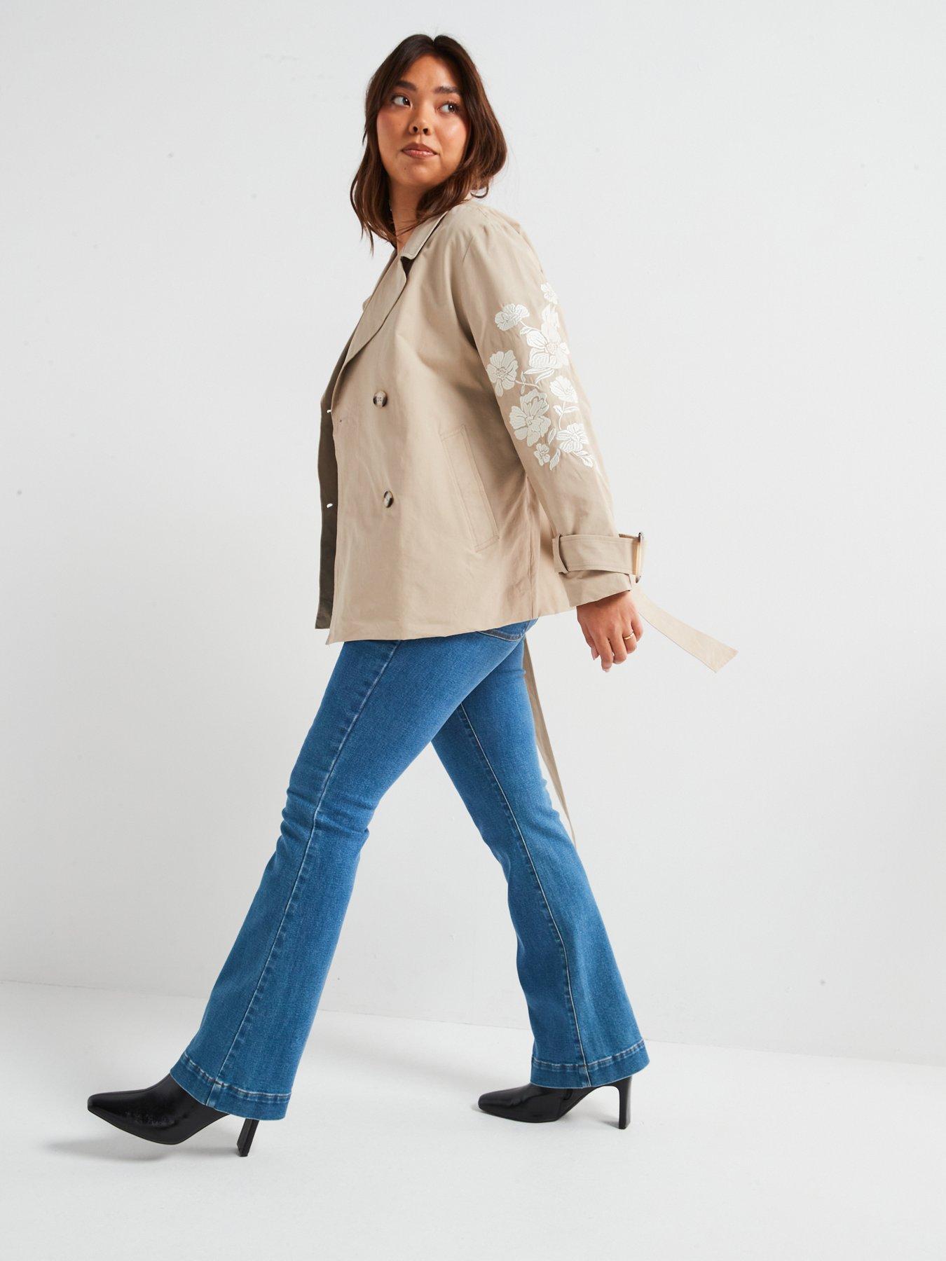 undefined Cropped Trench Embroidered Jacket - Beige