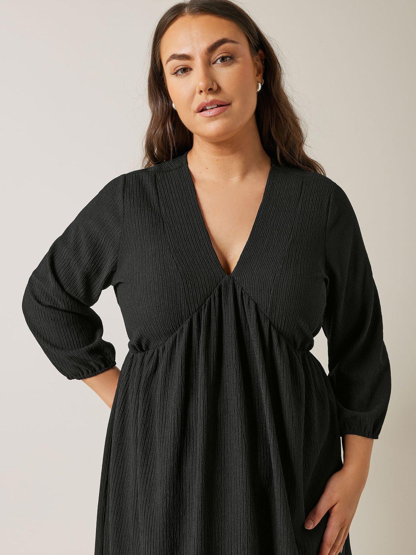 Image 4 of 4 of Evans Jersey Crepe Dress - Black