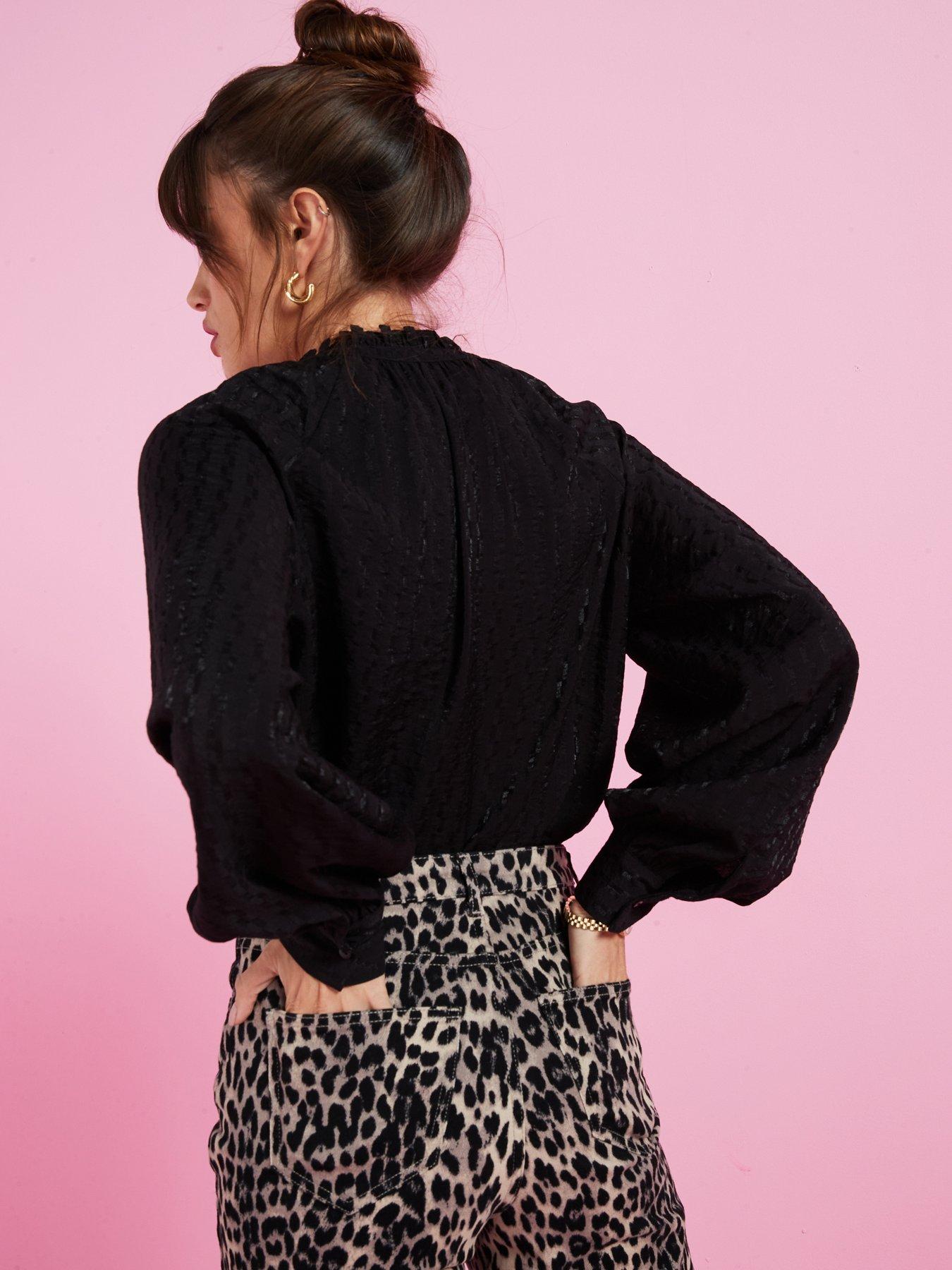 Image 4 of 6 of Only Wide Leg Leopard Print Jean - Multi