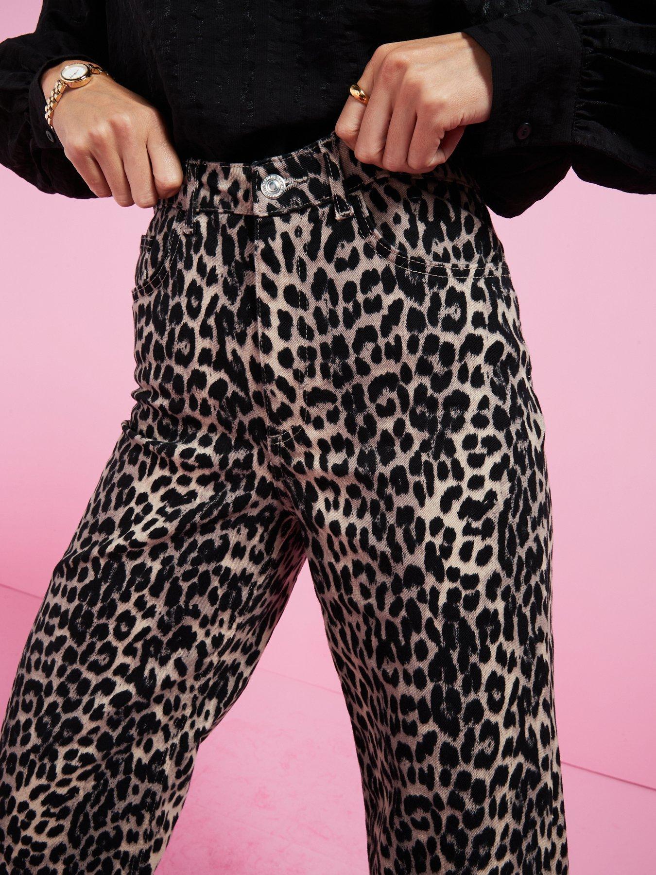 Image 5 of 6 of Only Wide Leg Leopard Print Jean - Multi