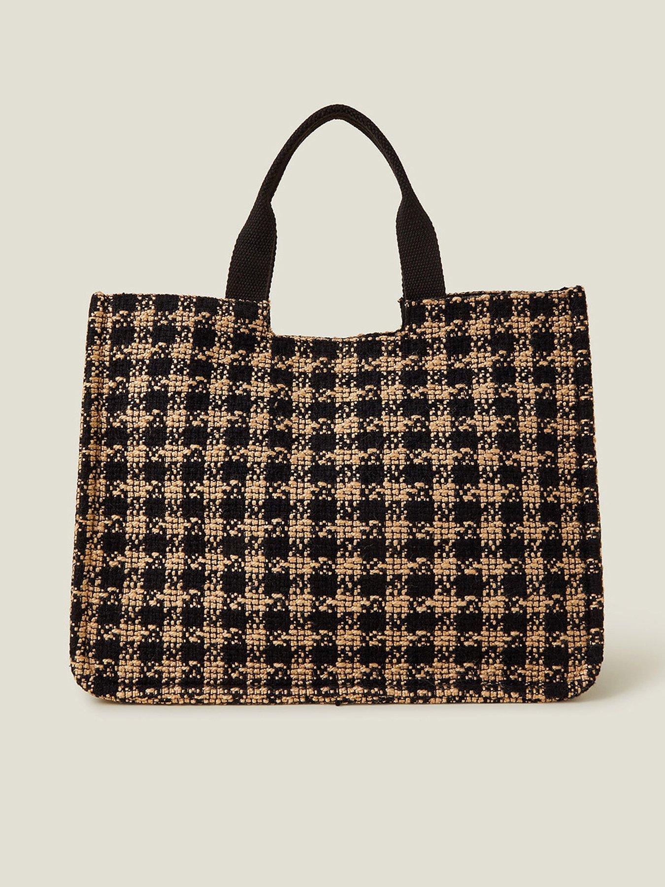 Image 1 of 5 of Accessorize Large Dogtooth Handheld