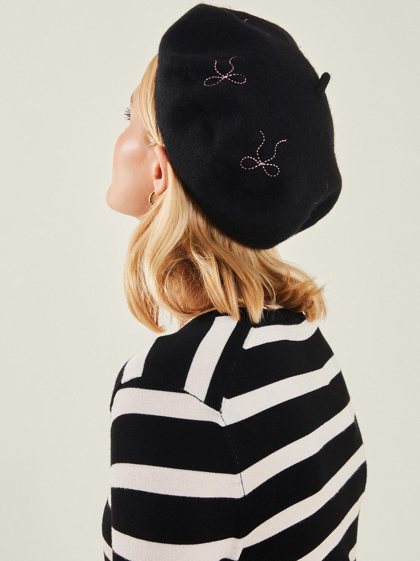 Image 2 of 5 of Accessorize Bow Stitch Beret