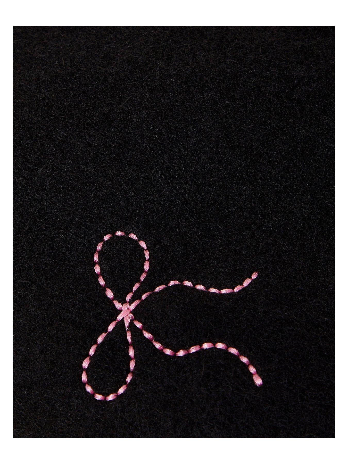Image 4 of 5 of Accessorize Bow Stitch Beret
