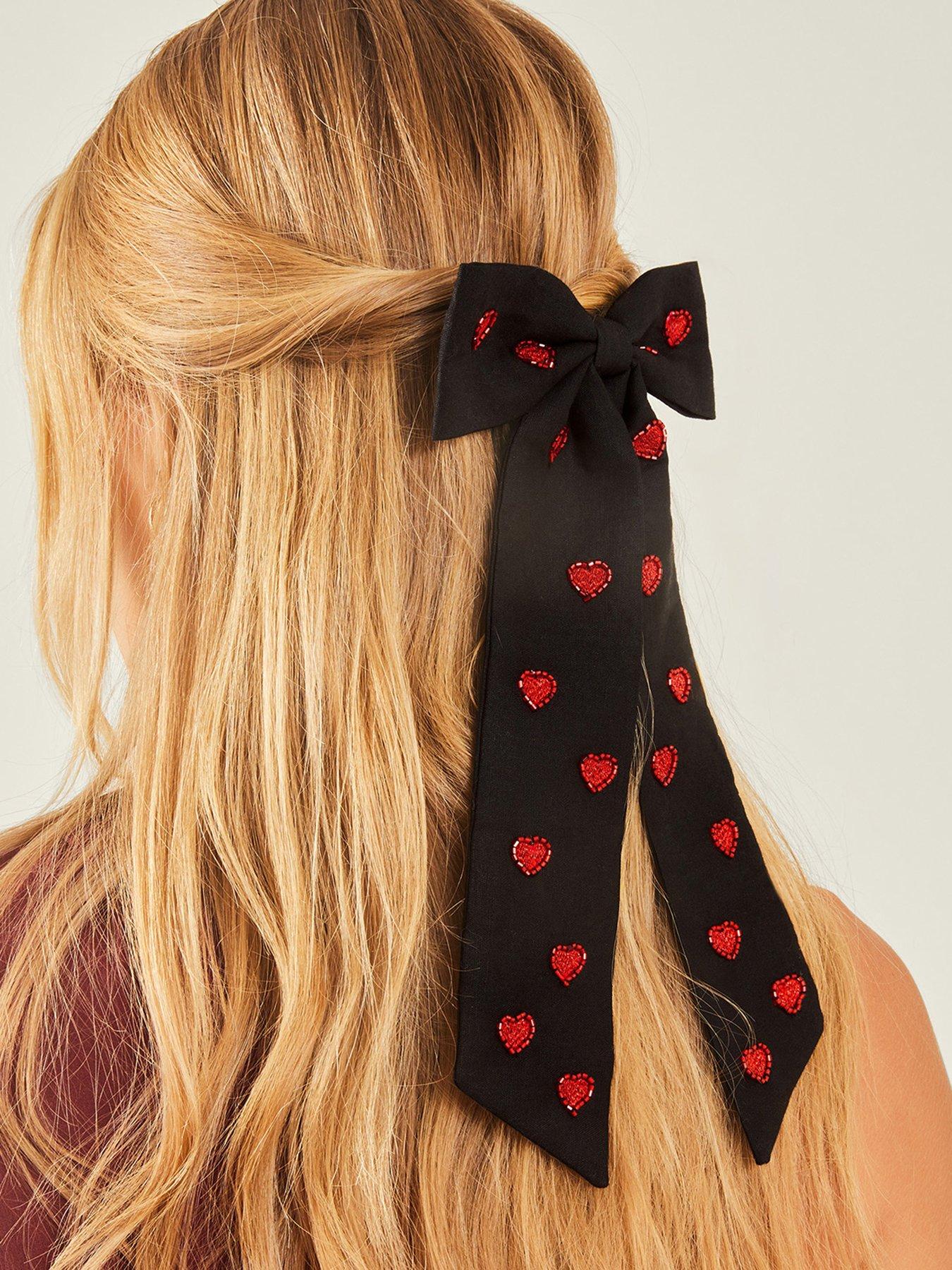 Image 2 of 4 of Accessorize Heart Bow