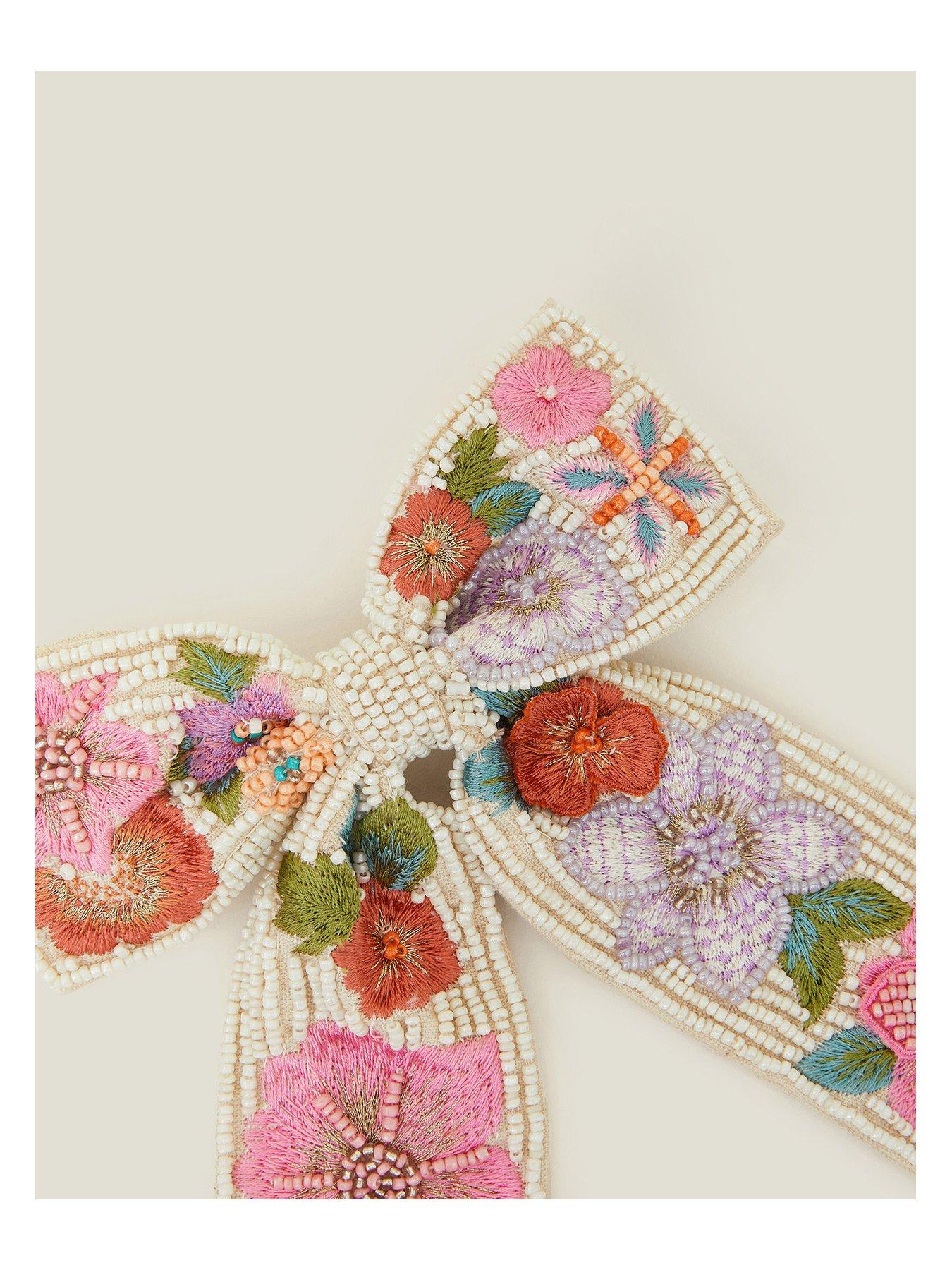 Image 4 of 4 of Accessorize 3d Beaded Bow