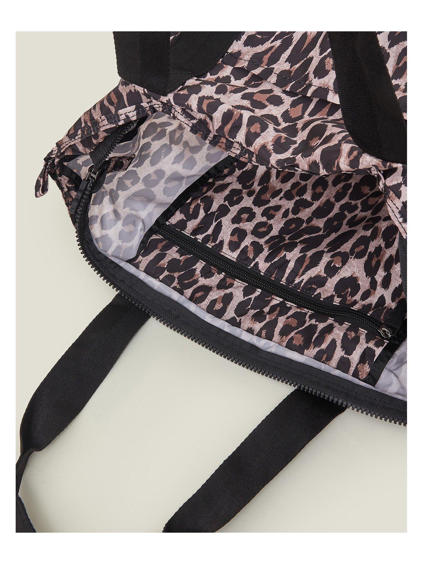 Image 4 of 5 of Accessorize Packable Tote
