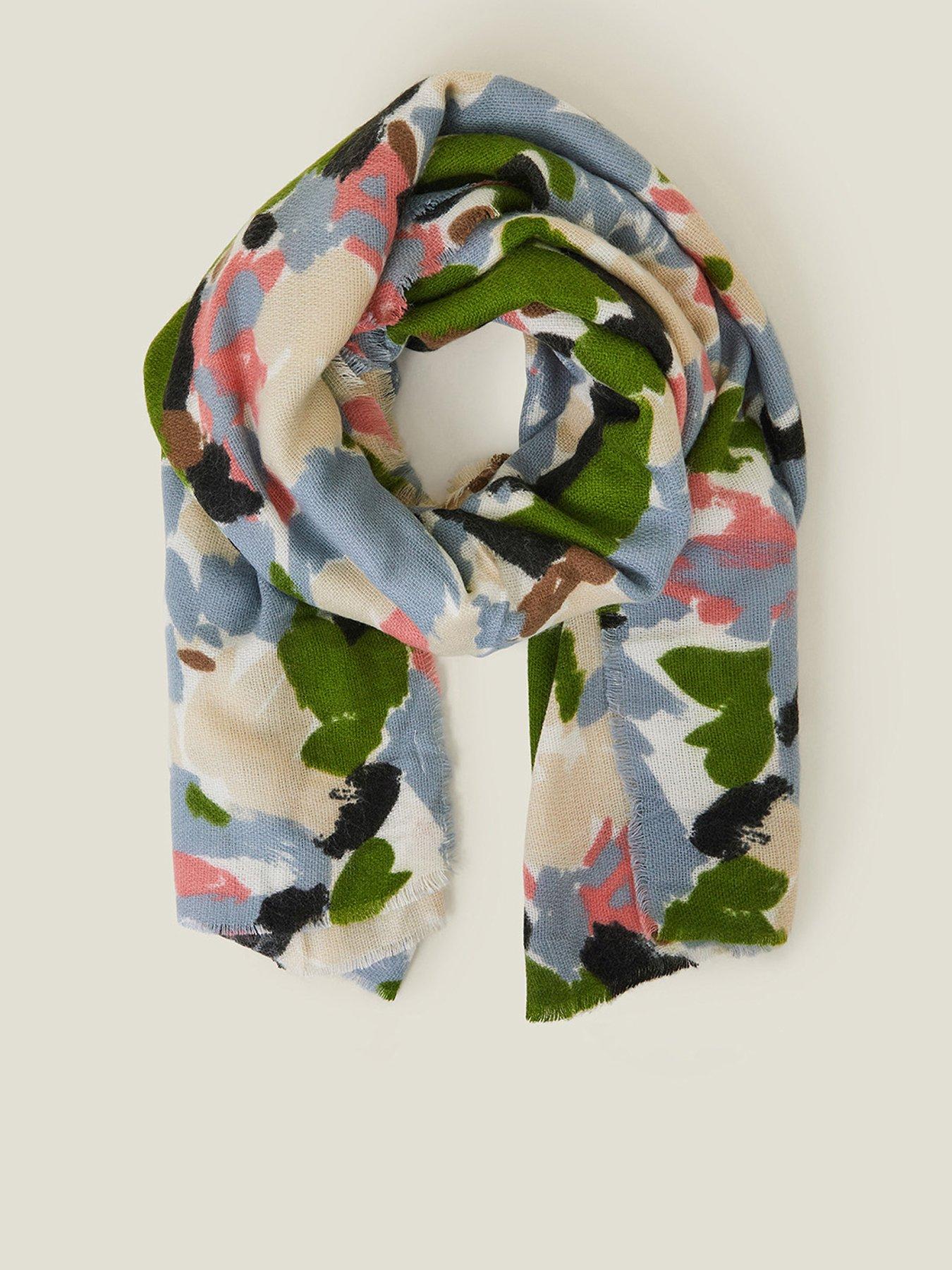 Image 1 of 3 of Accessorize Lush Meadow Blanket