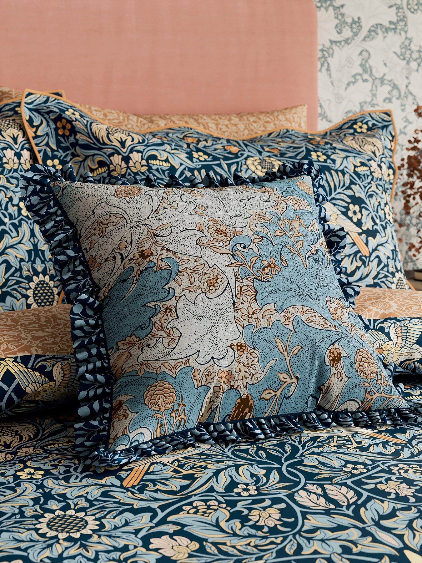 undefined Bird Cushion in Webb’s Blue