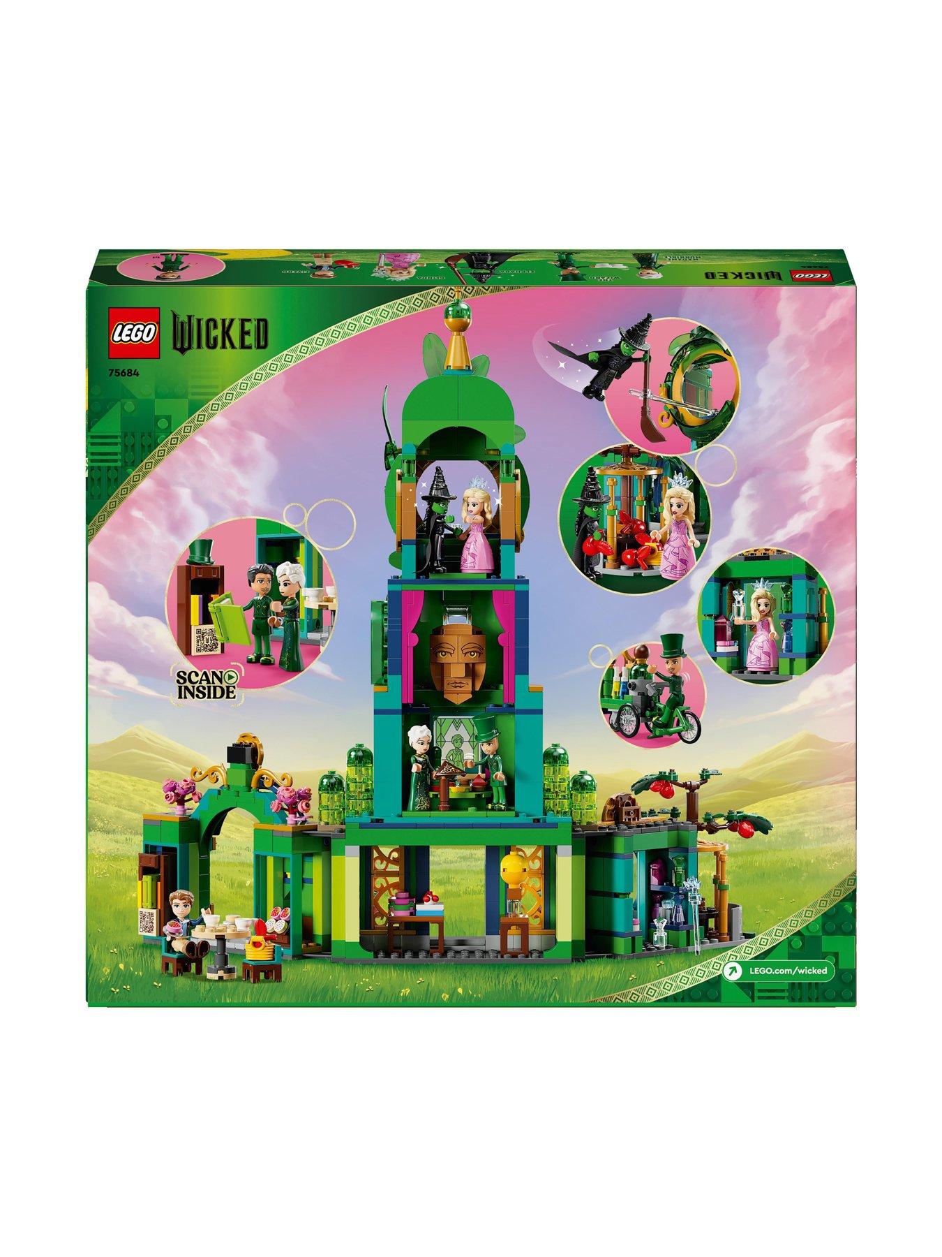 Image 2 of 8 of LEGO Wicked Welcome to Emerald City Movie Set 75684