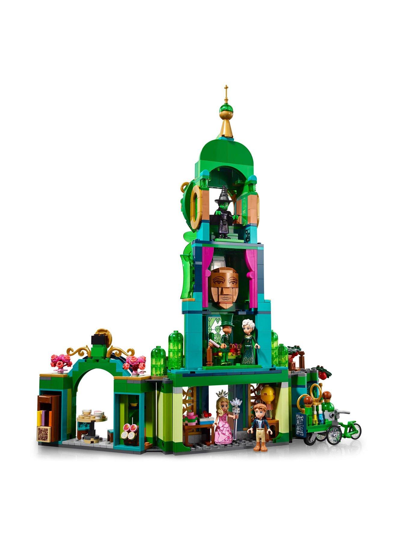 Image 5 of 8 of LEGO Wicked Welcome to Emerald City Movie Set 75684