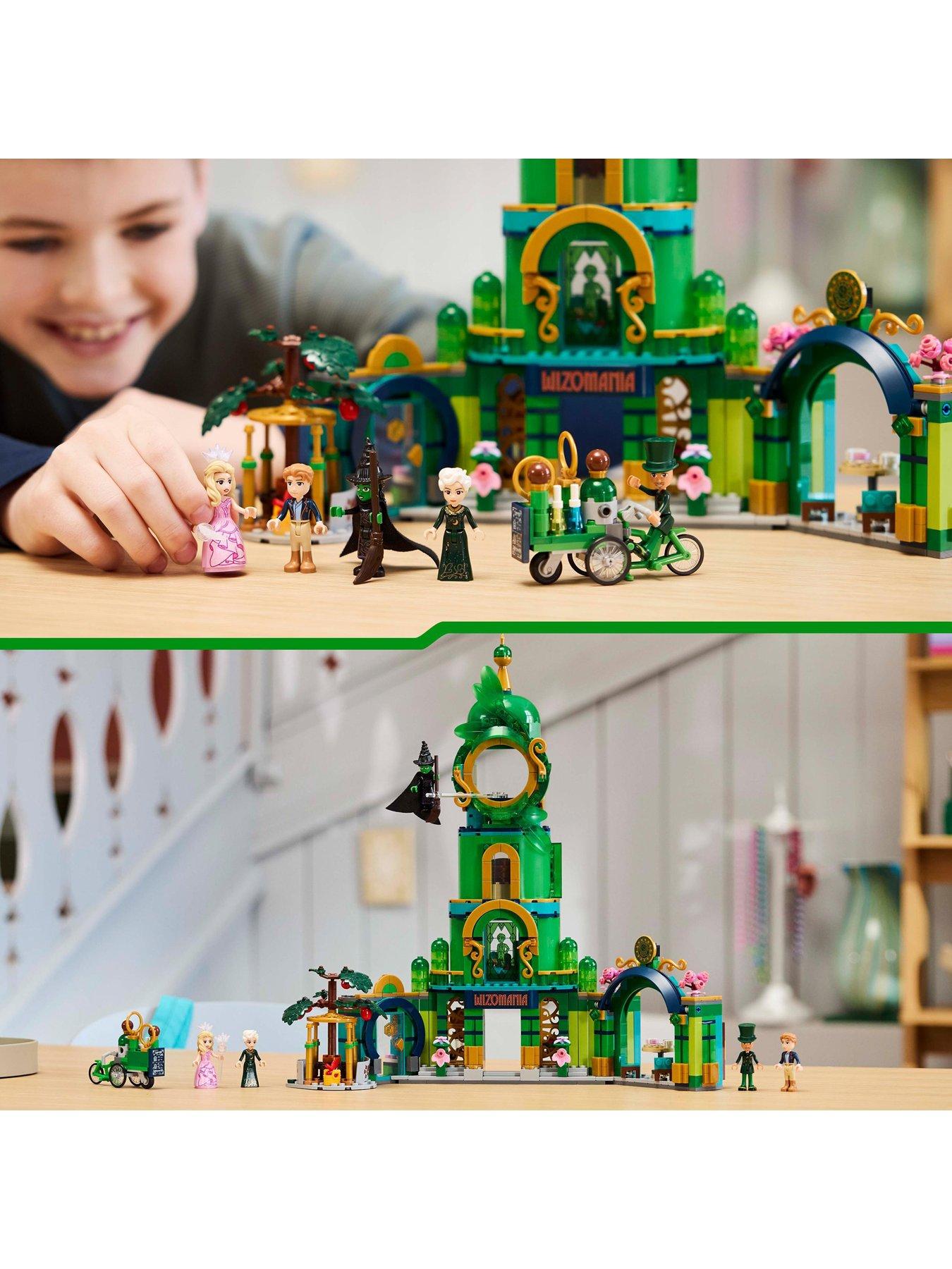 Image 6 of 8 of LEGO Wicked Welcome to Emerald City Movie Set 75684