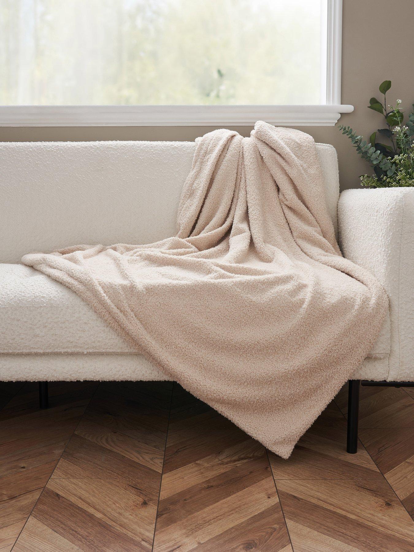 Product photograph of Very Home Really Soft Teddy Fleece Throw from very.co.uk