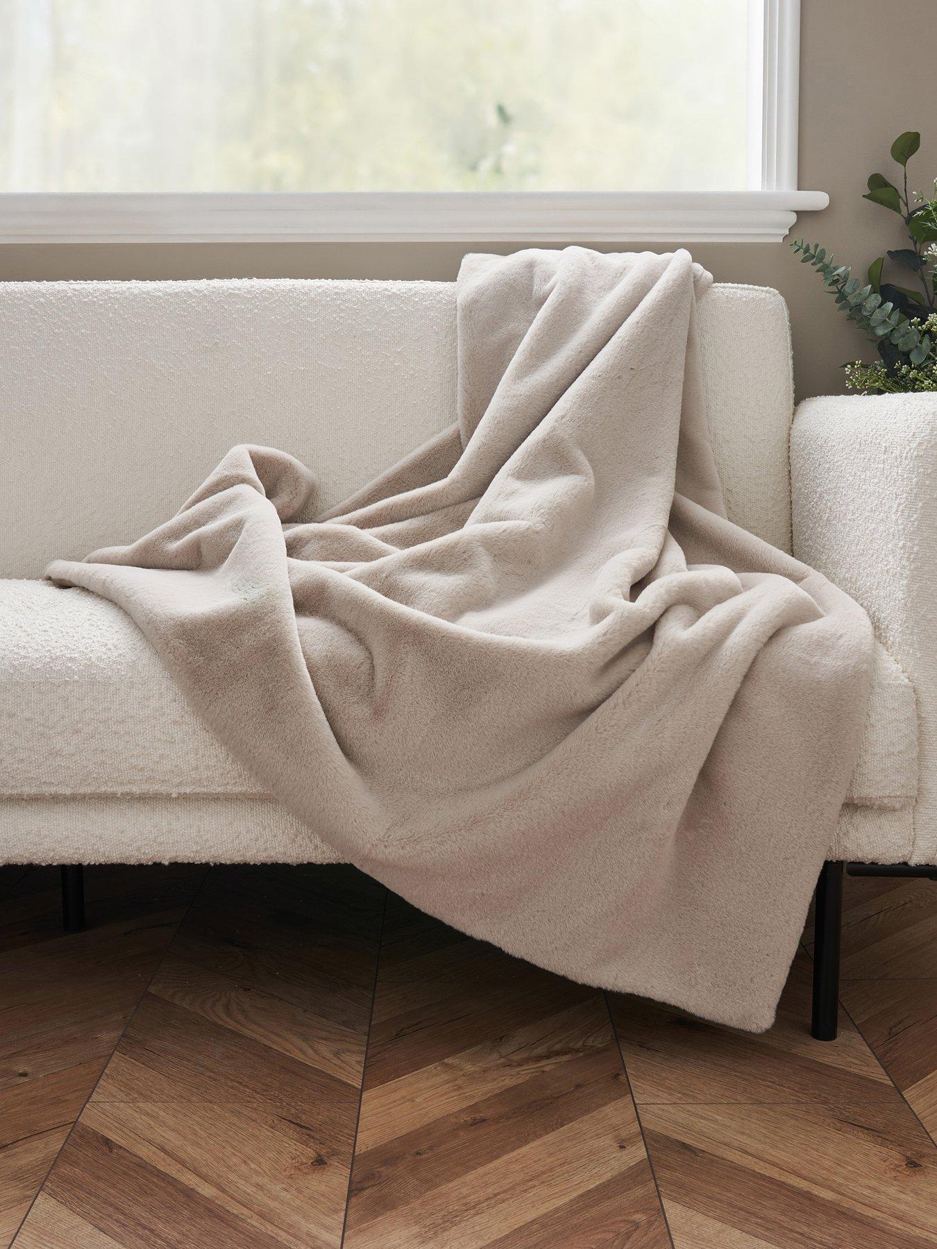 Product photograph of Very Home Faux Fur Velvet Throw 127 X 152cm from very.co.uk