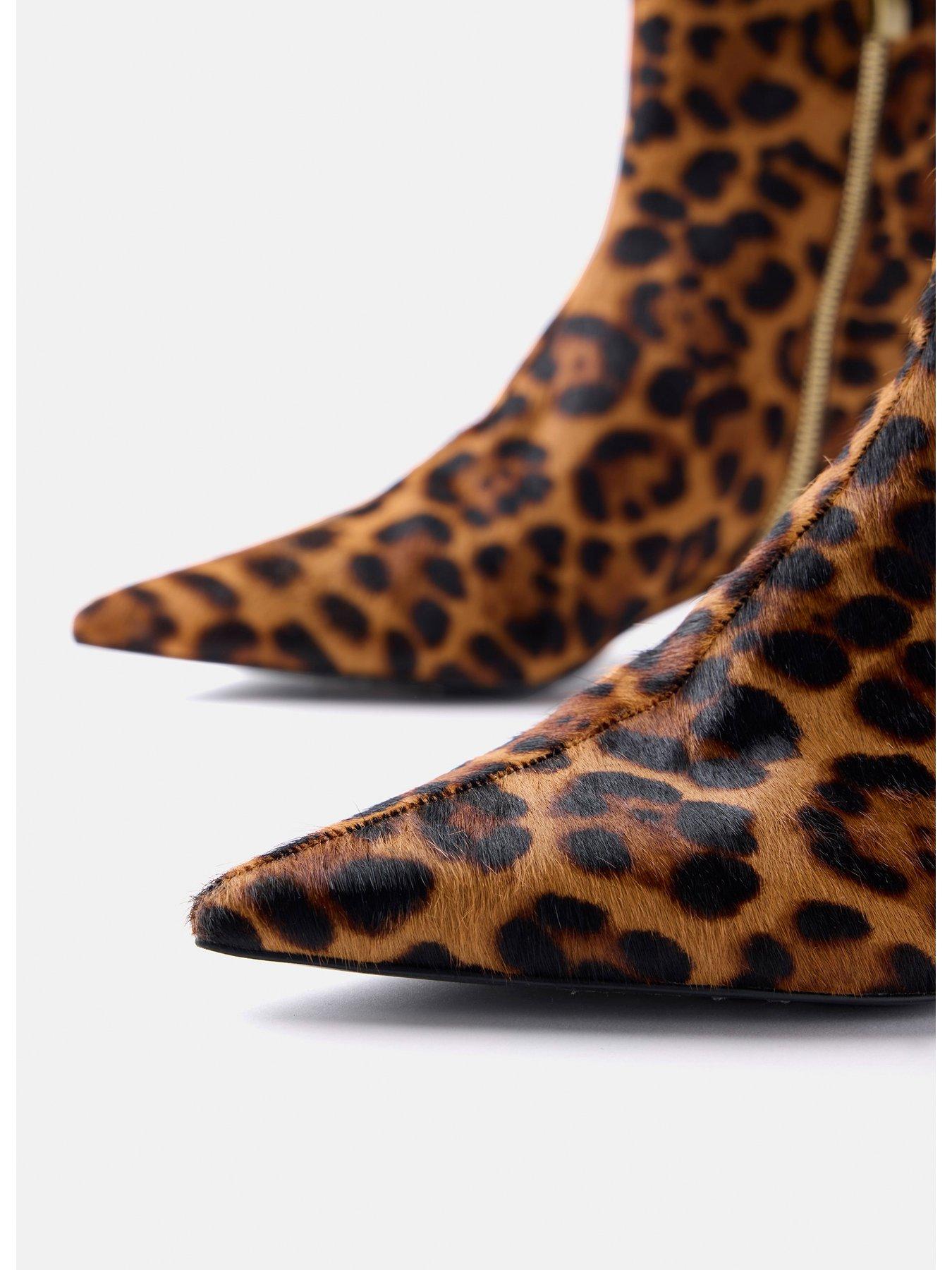 Image 4 of 4 of Mint Velvet Textured Kitten Boot