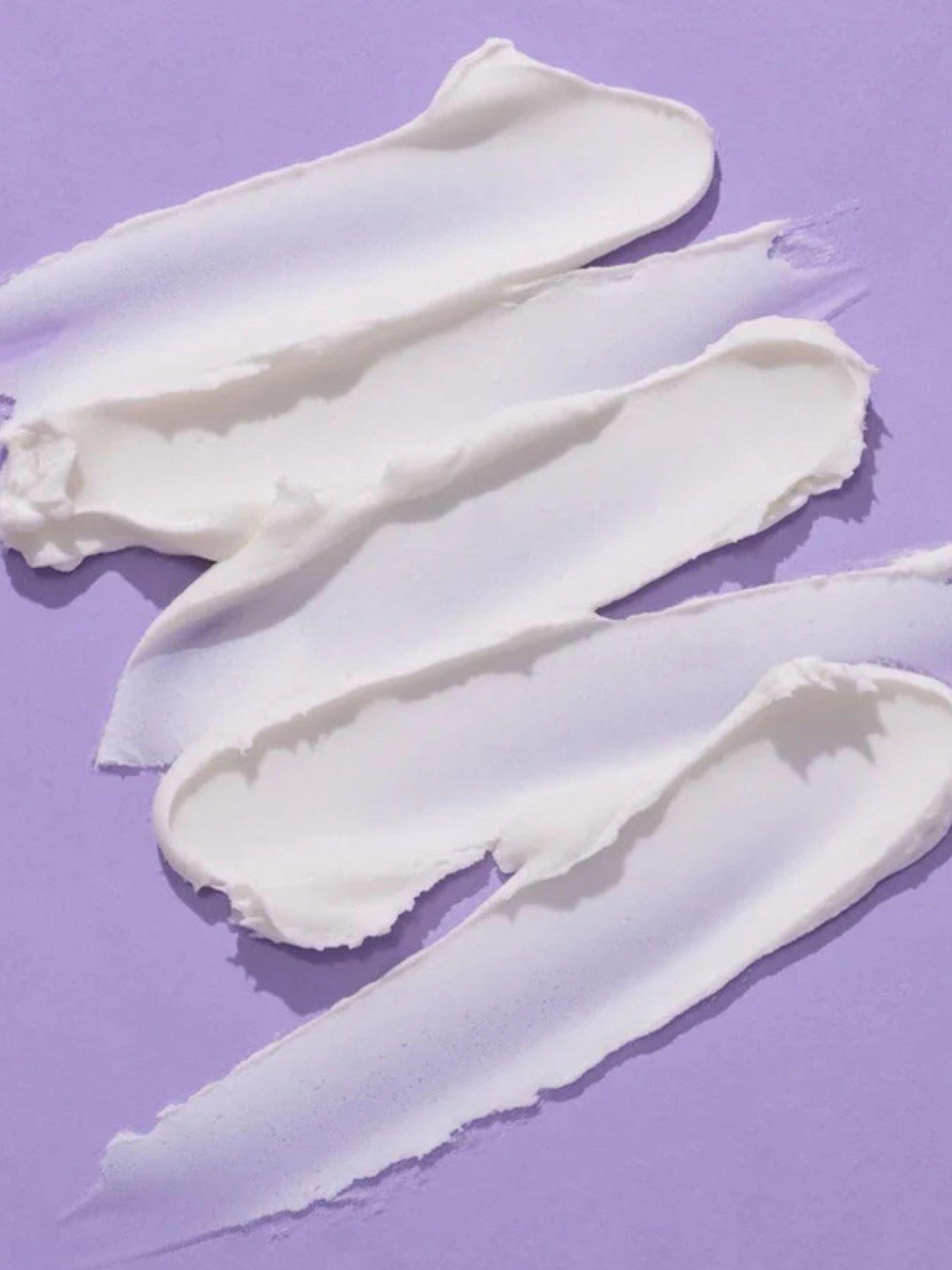 Image 5 of 5 of Sundae Very Berry Whipped Moisturiser & Cherry Whipped Shower Foam Duo