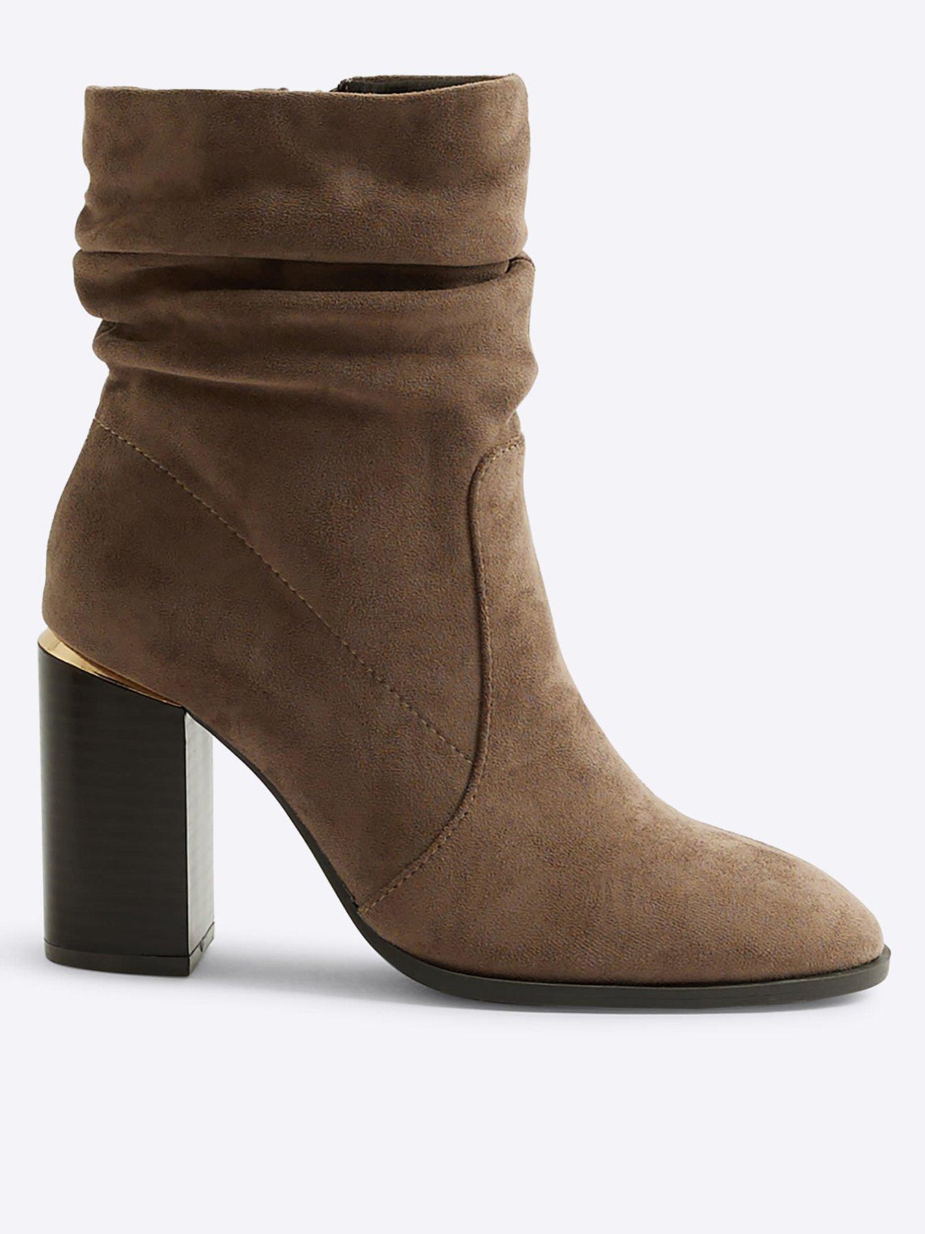 Slouch Heeled Ankle Boot Light Grey