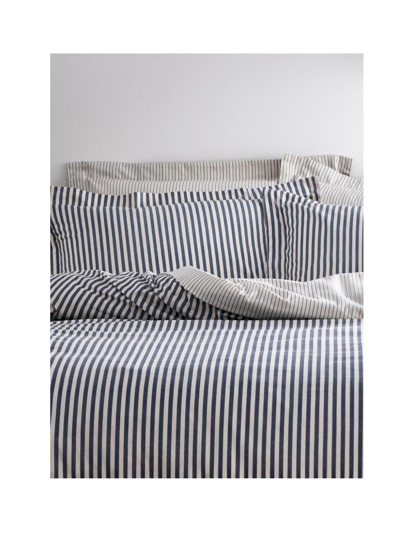 Image 2 of 3 of Yard Hebden Stripe 100% Cotton Duvet Set Navy