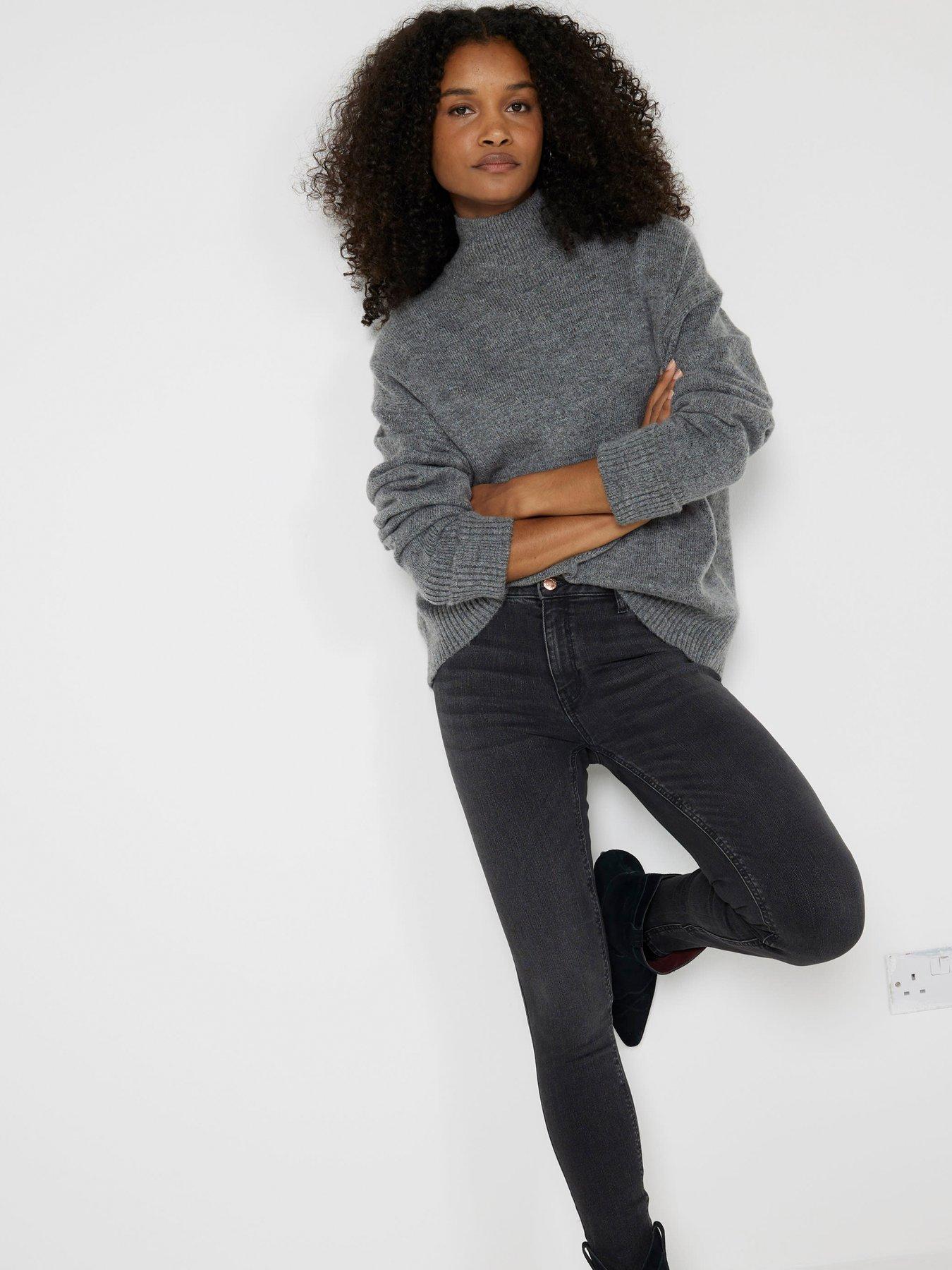 Image 3 of 5 of River Island Classic Skinny Jeans - Black
