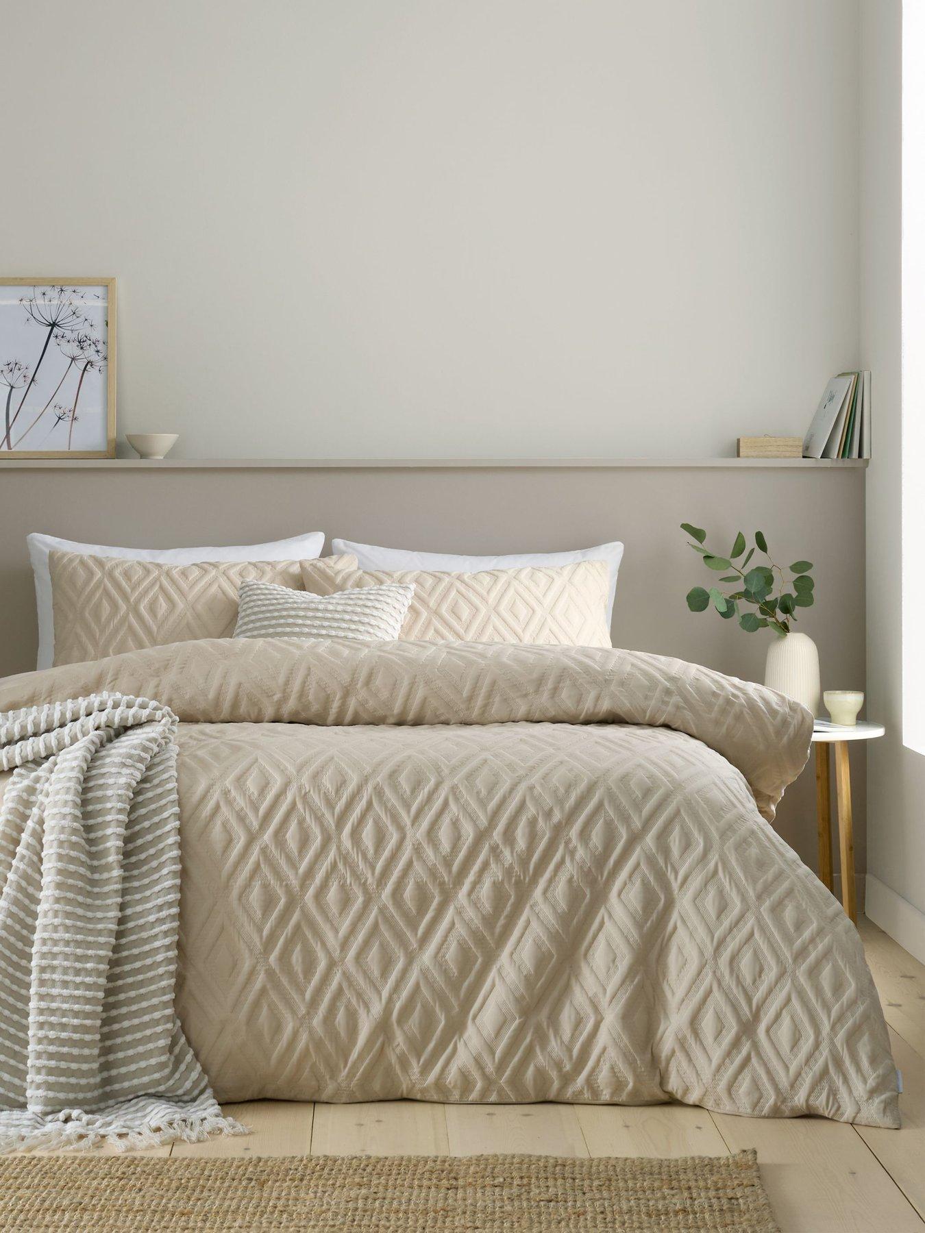 Product photograph of Catherine Lansfield Jacob Geo Duvet Cover Set In Natural from very.co.uk