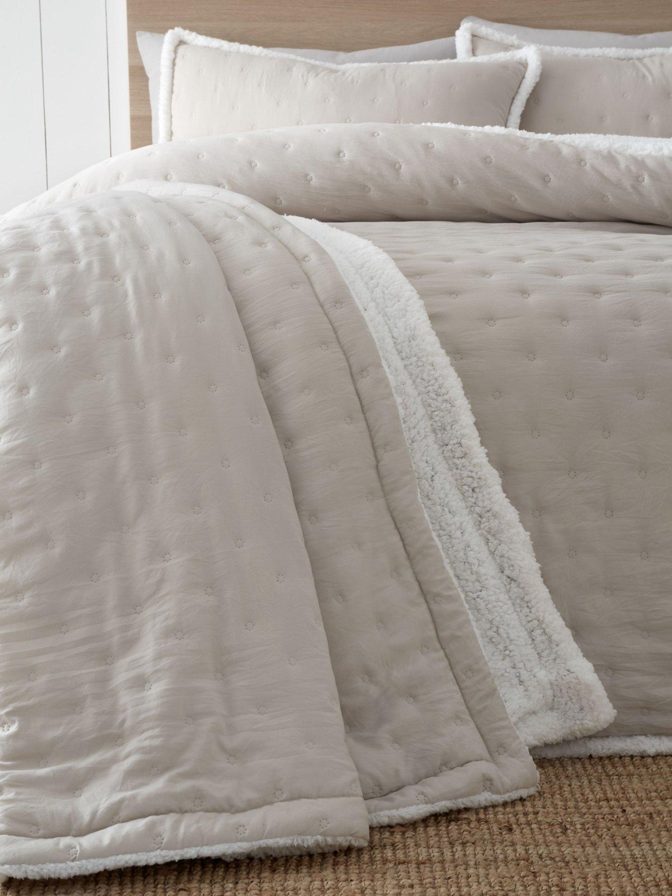Image 1 of 4 of Catherine Lansfield Cosy Nori Sherpa Bedspread Throw