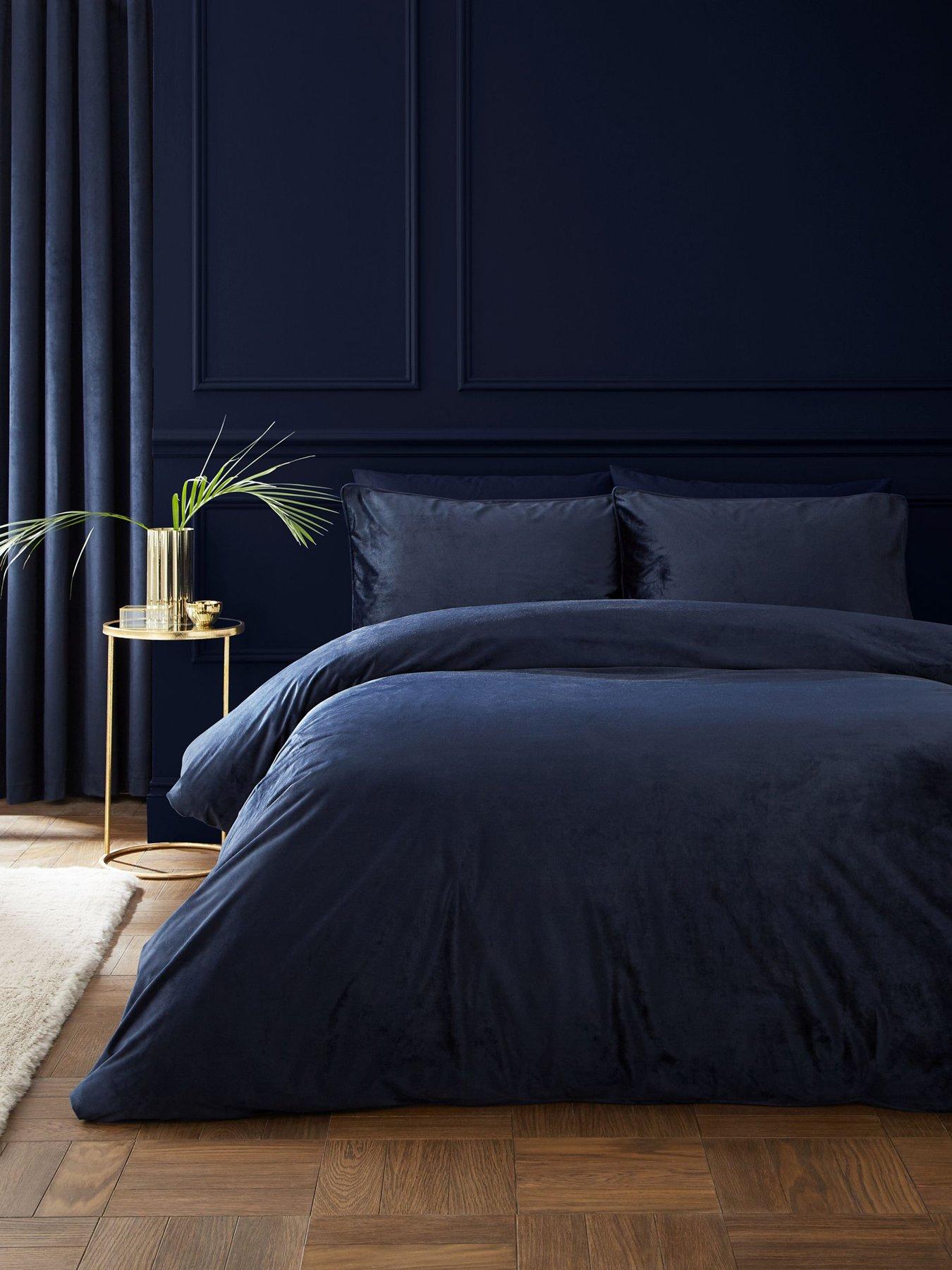 Kingsley Soft Matt Velvet Duvet Cover Set - Image 6
