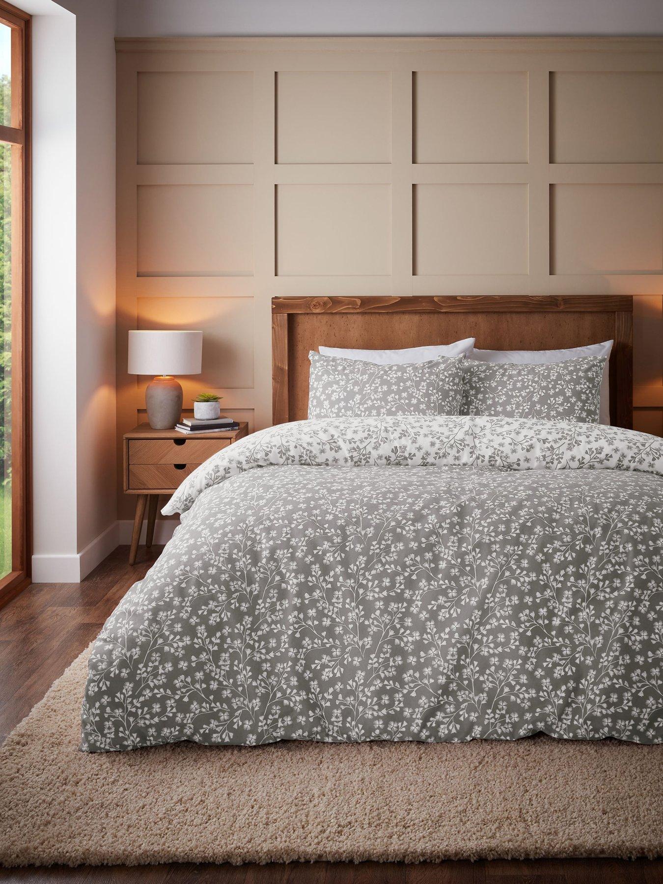 undefined Brushed 100% Cotton Grace Floral Leaf Duvet Set - Grey