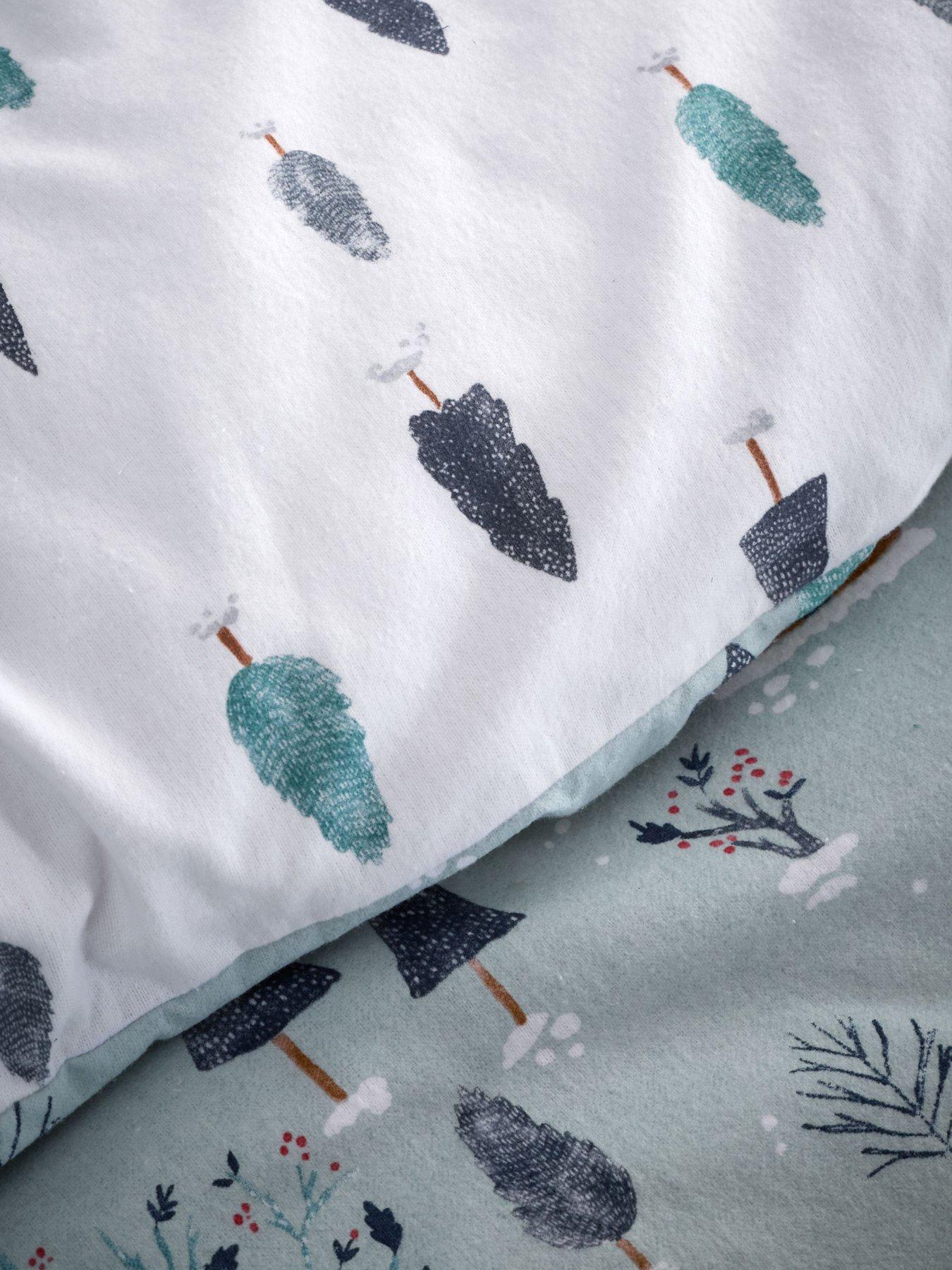 Image 6 of 6 of Bianca Brushed 100% Cotton Winter Scene Christmas Duvet Set