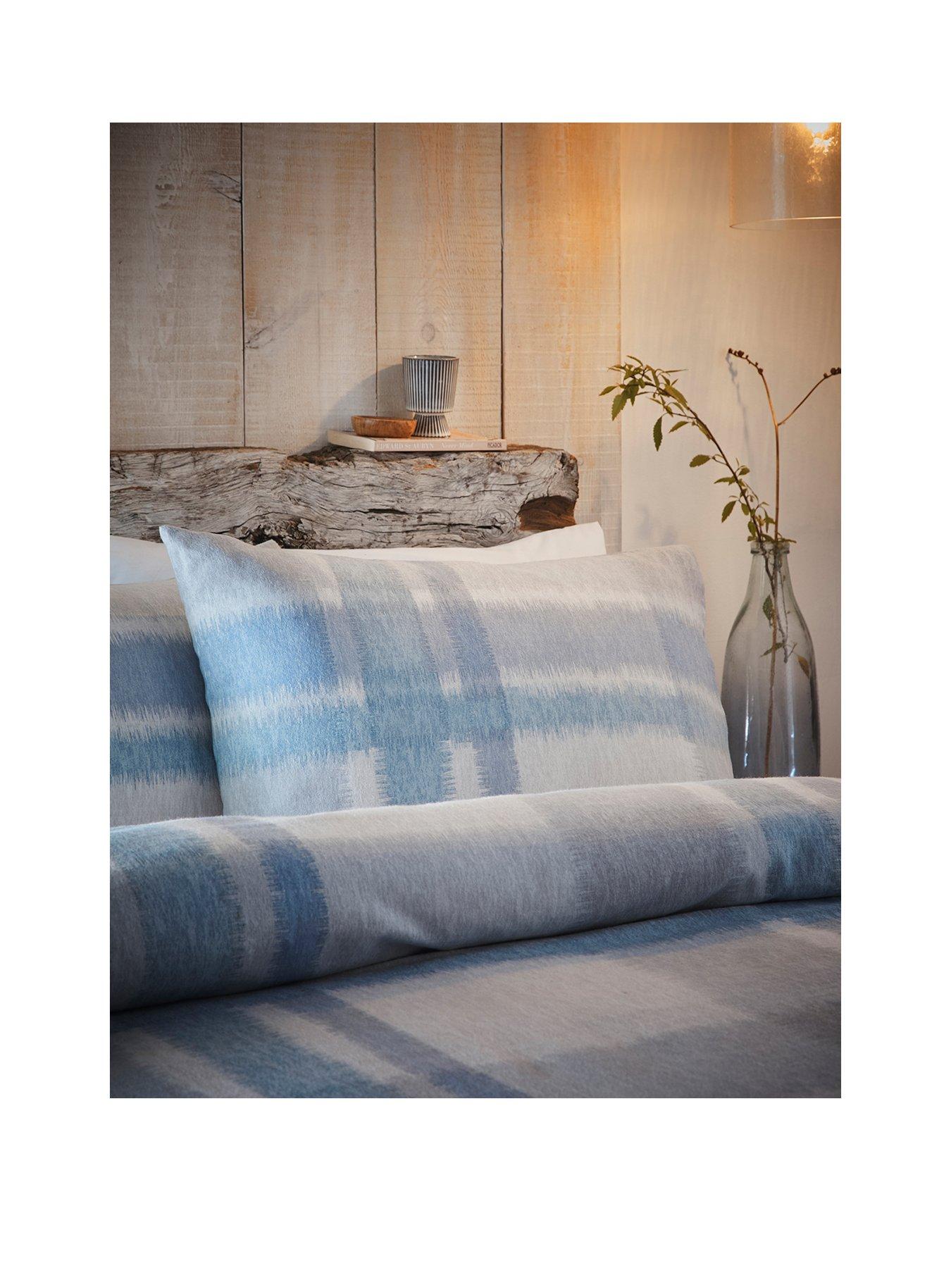 Image 2 of 5 of Appletree Verbier 100% Brushed Cotton Duvet Set
