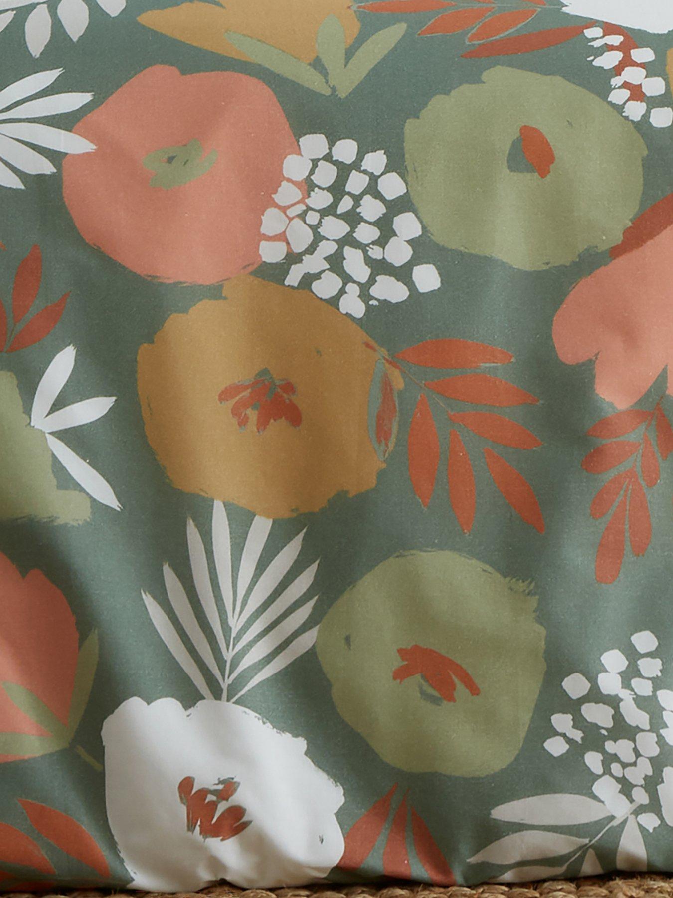 Image 4 of 4 of Fusion Yasmin Duvet Cover Set - Multi
