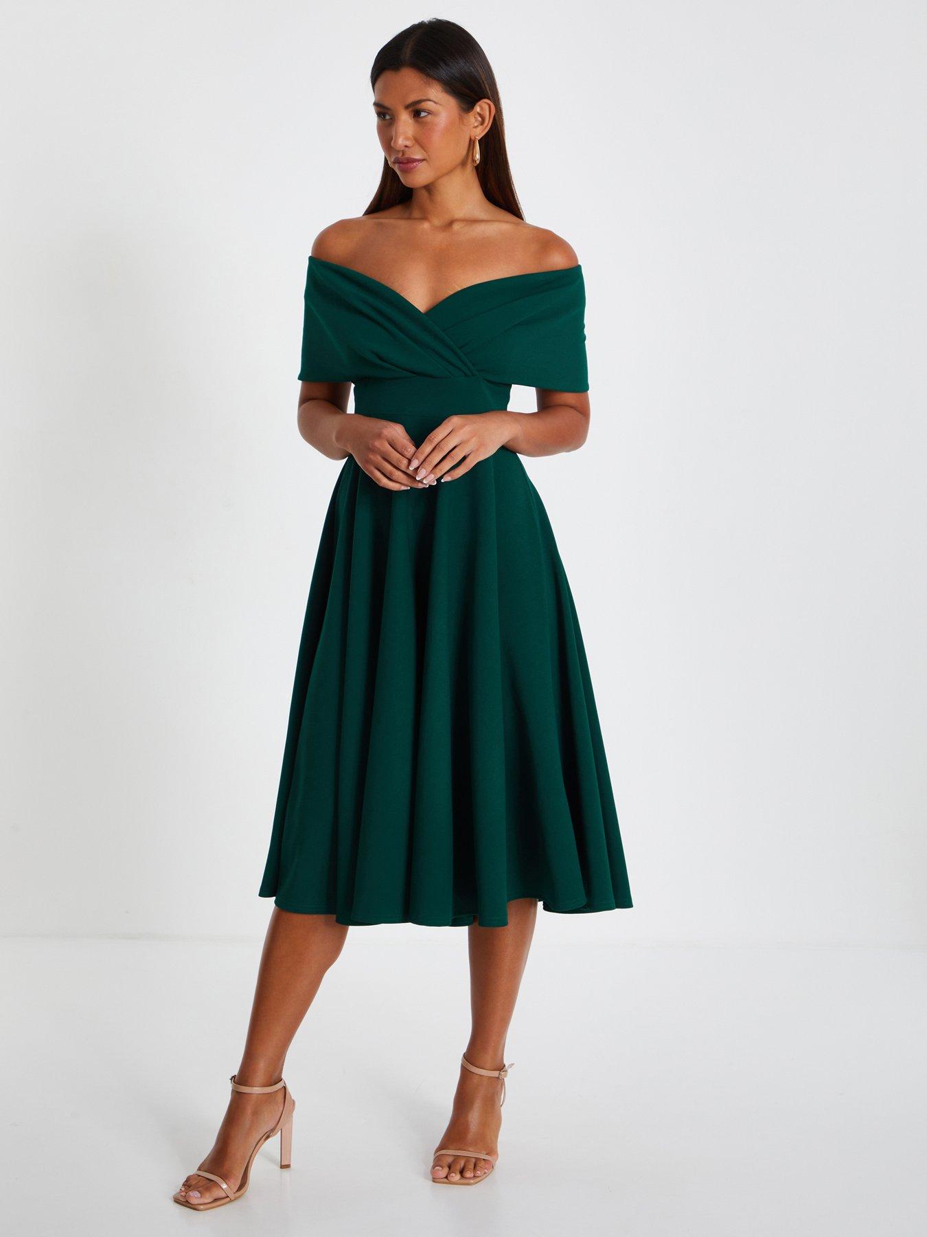 quiz green lace dress Stunning sage green lace dress with a beautiful lace