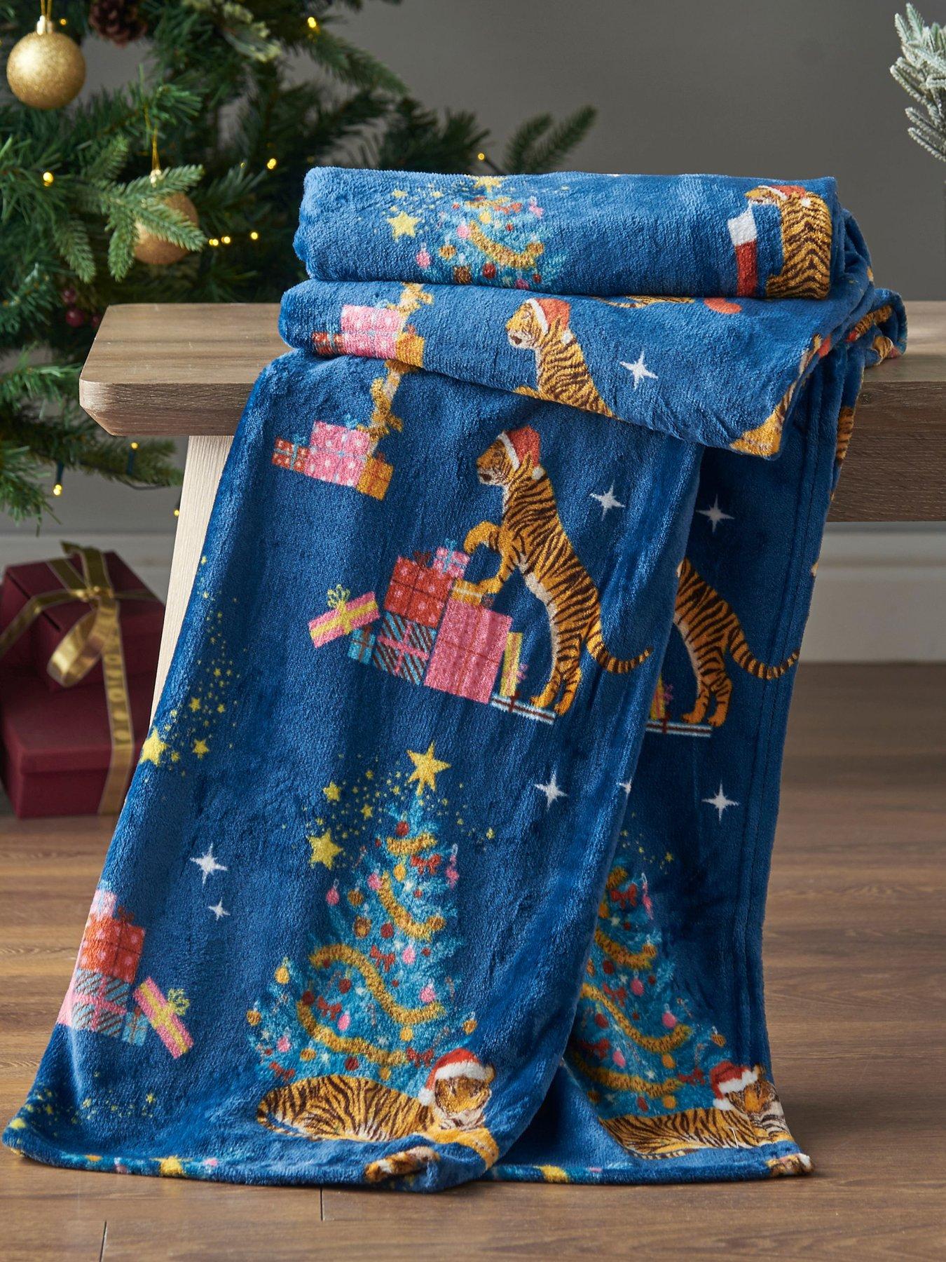 Catherine Lansfield Christmas Tiger Throw 130 X 170Cm